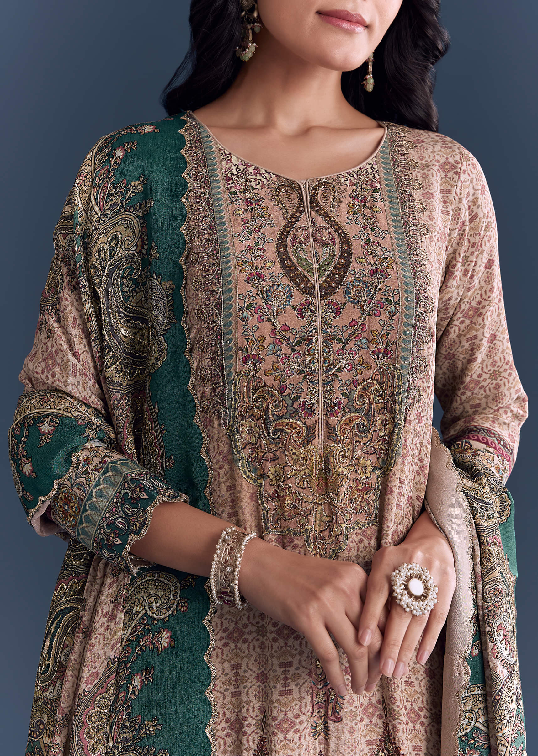 peach-crepe-kurta-set-chic-with-indie-print-and-zari-work-sg345160-2.jpg