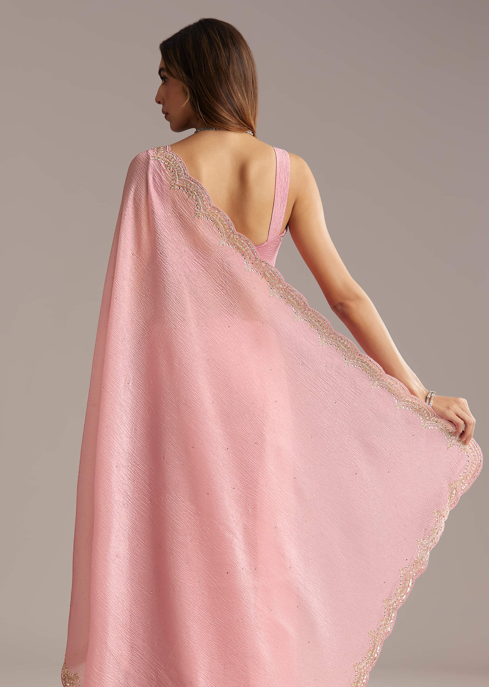peach-crush-tissue-saree-with-scallop-border-embroidery-sg317862-6.jpg