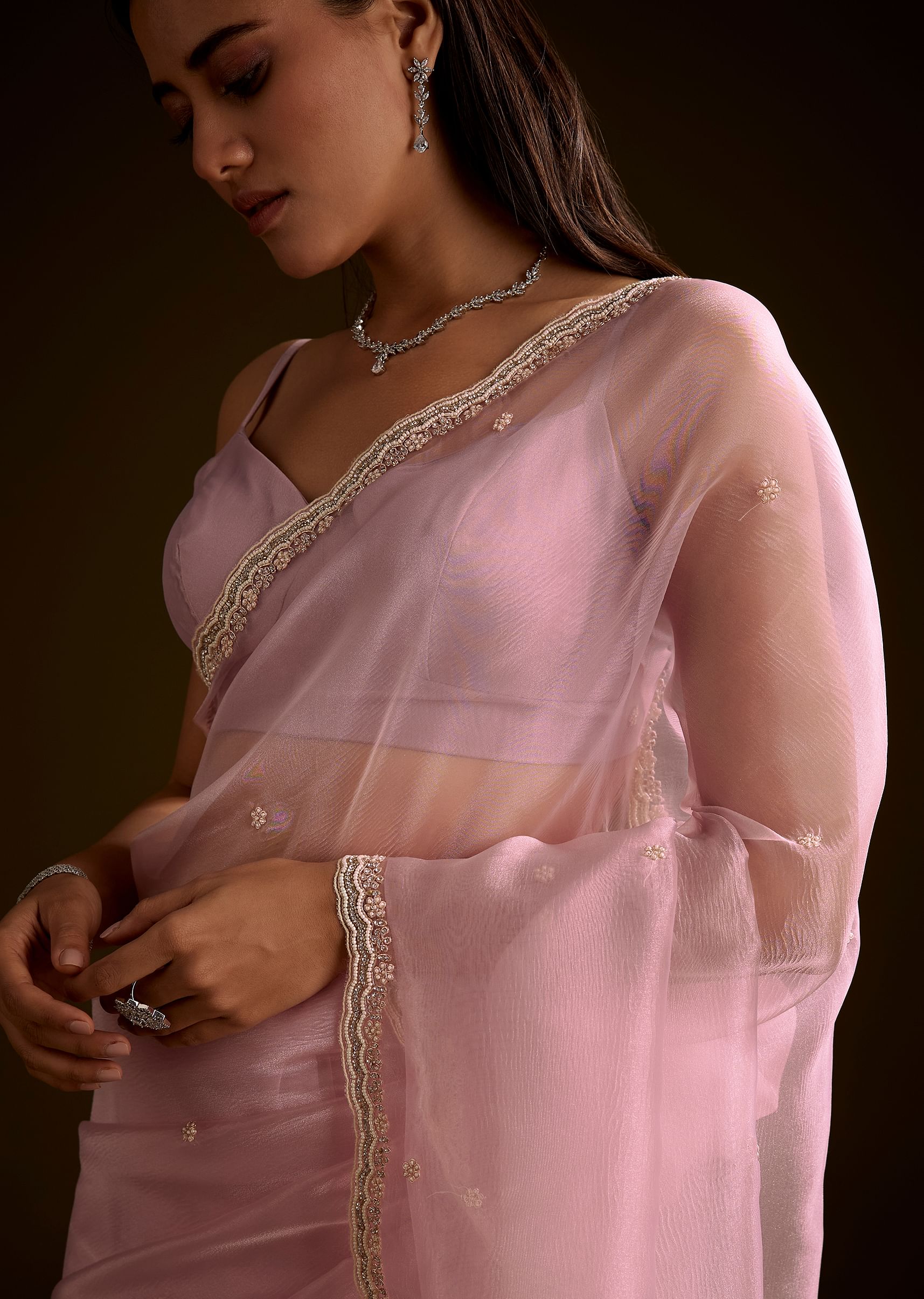 peach-crush-tissue-saree-with-stone-and-moti-embroidery-and-scallop-border-sg285404-3_53c18a6d-efaa-4251-9554-63f1c4b686cc.jpg