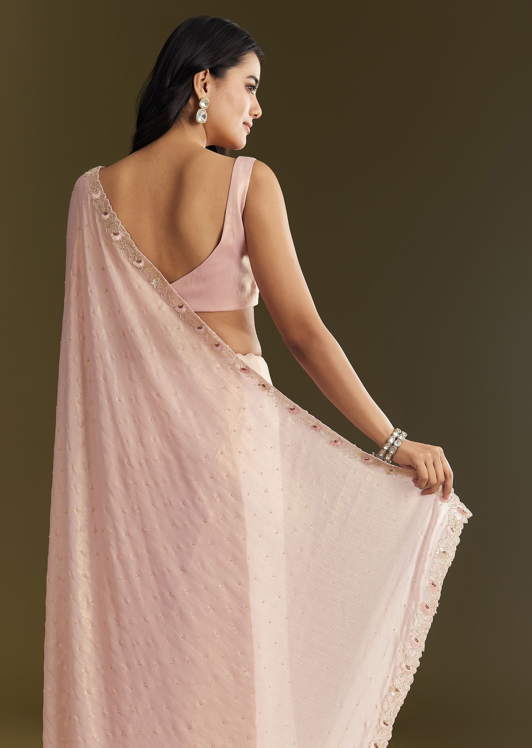 peach-glass-tissue-saree-with-moti-cutdana-and-sequins-embroidery-and-scallop-border-sg294575-6_a5f0a569-d9ed-4465-ba47-27a22b76743d.jpg