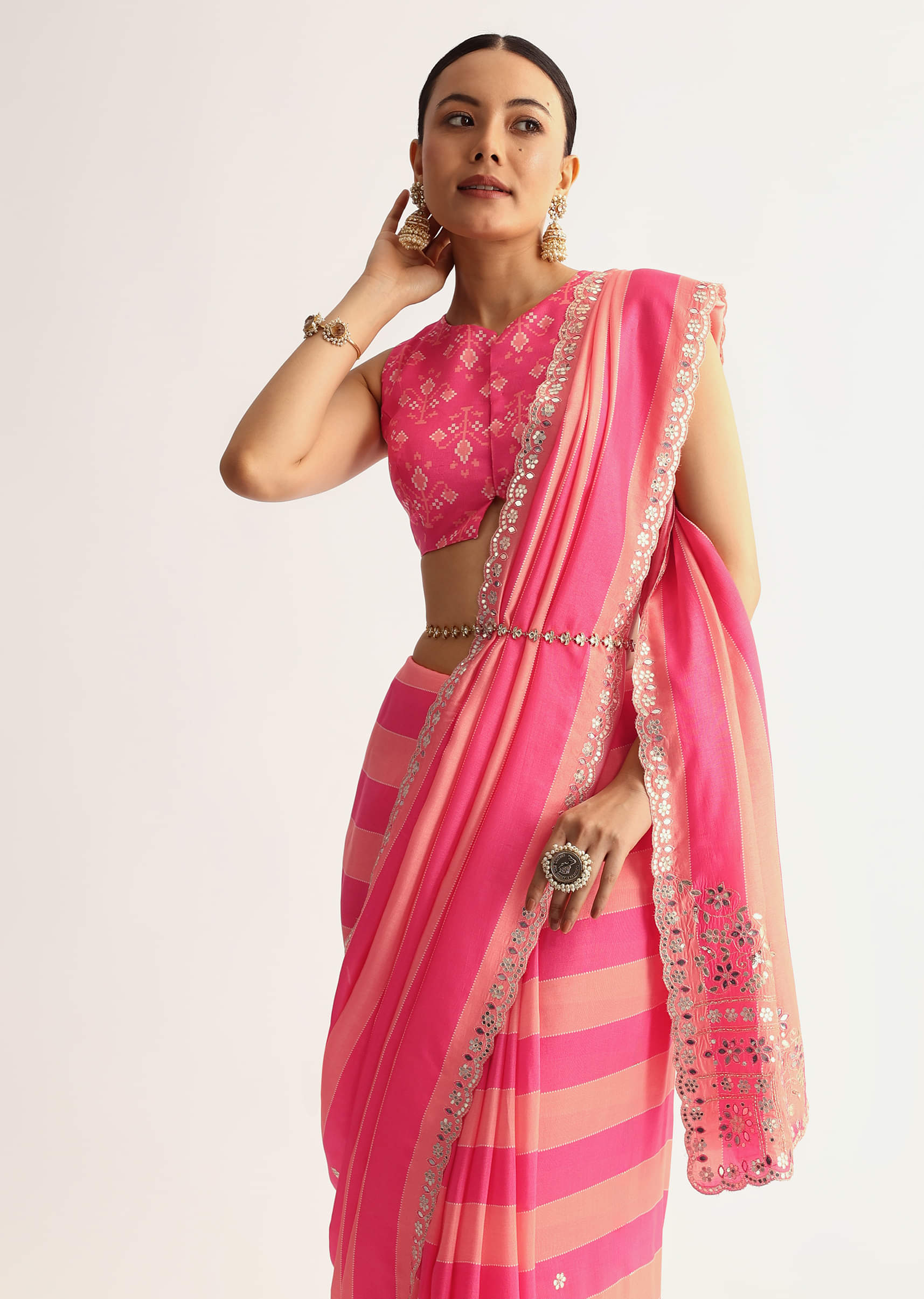 peach-pink-mirrorwork-cutdana-work-georgette-saree-sg316214-5_f7787dd9-2c16-4268-b1a4-af19f4fe2f06.jpg