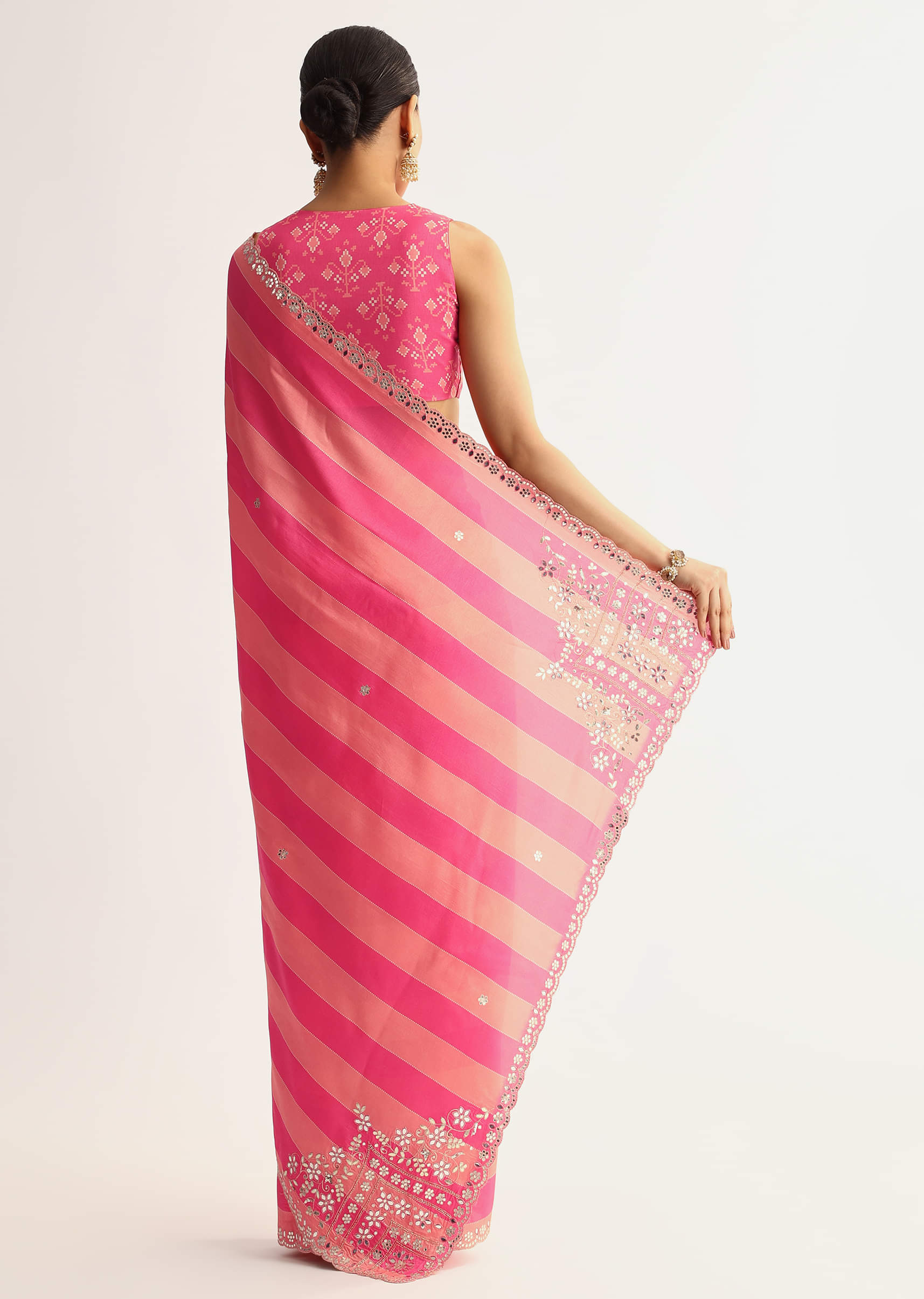 peach-pink-mirrorwork-cutdana-work-georgette-saree-sg316214-6_0bd128ce-d39d-43b8-9d51-6c3fe1564aee.jpg