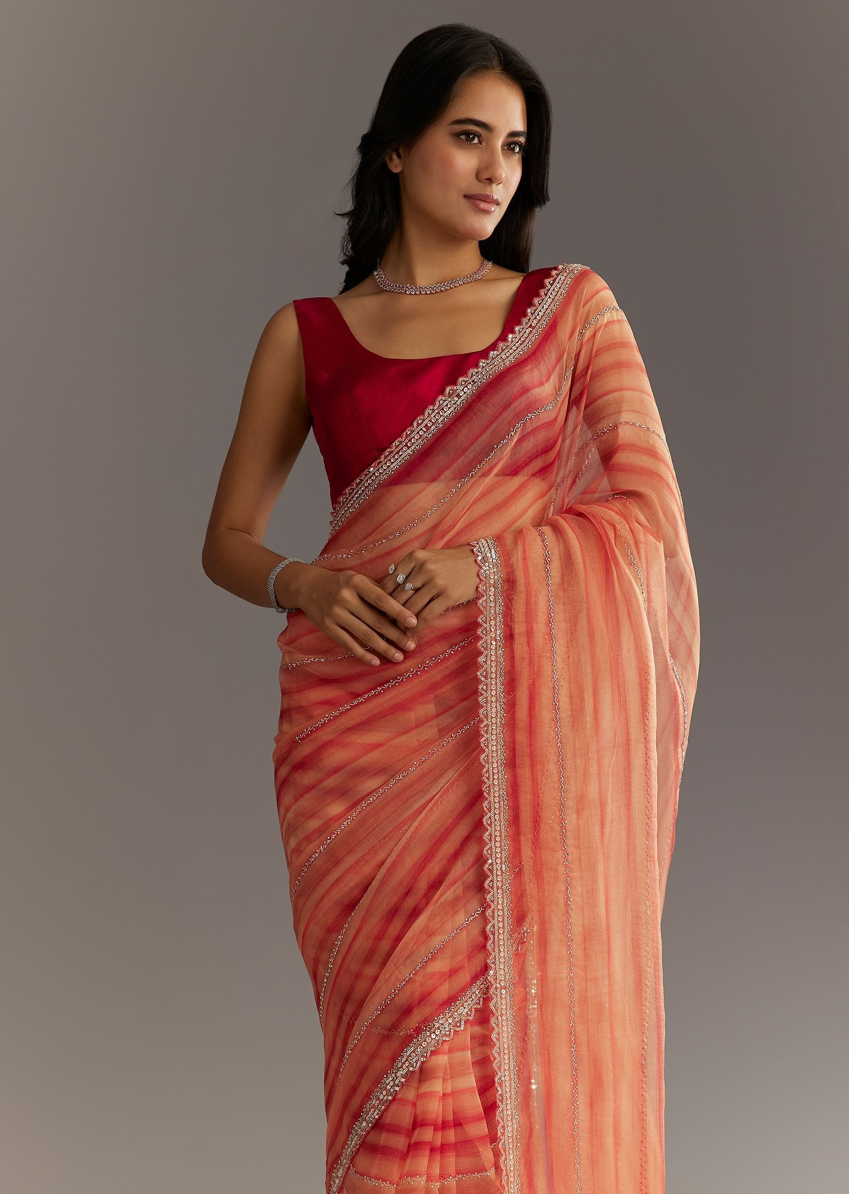 peach-red-shaded-tissue-saree-with-cutwork-scallop-border-sg292875-2_55d44c26-374d-4231-accb-991073bc3cd6.jpg