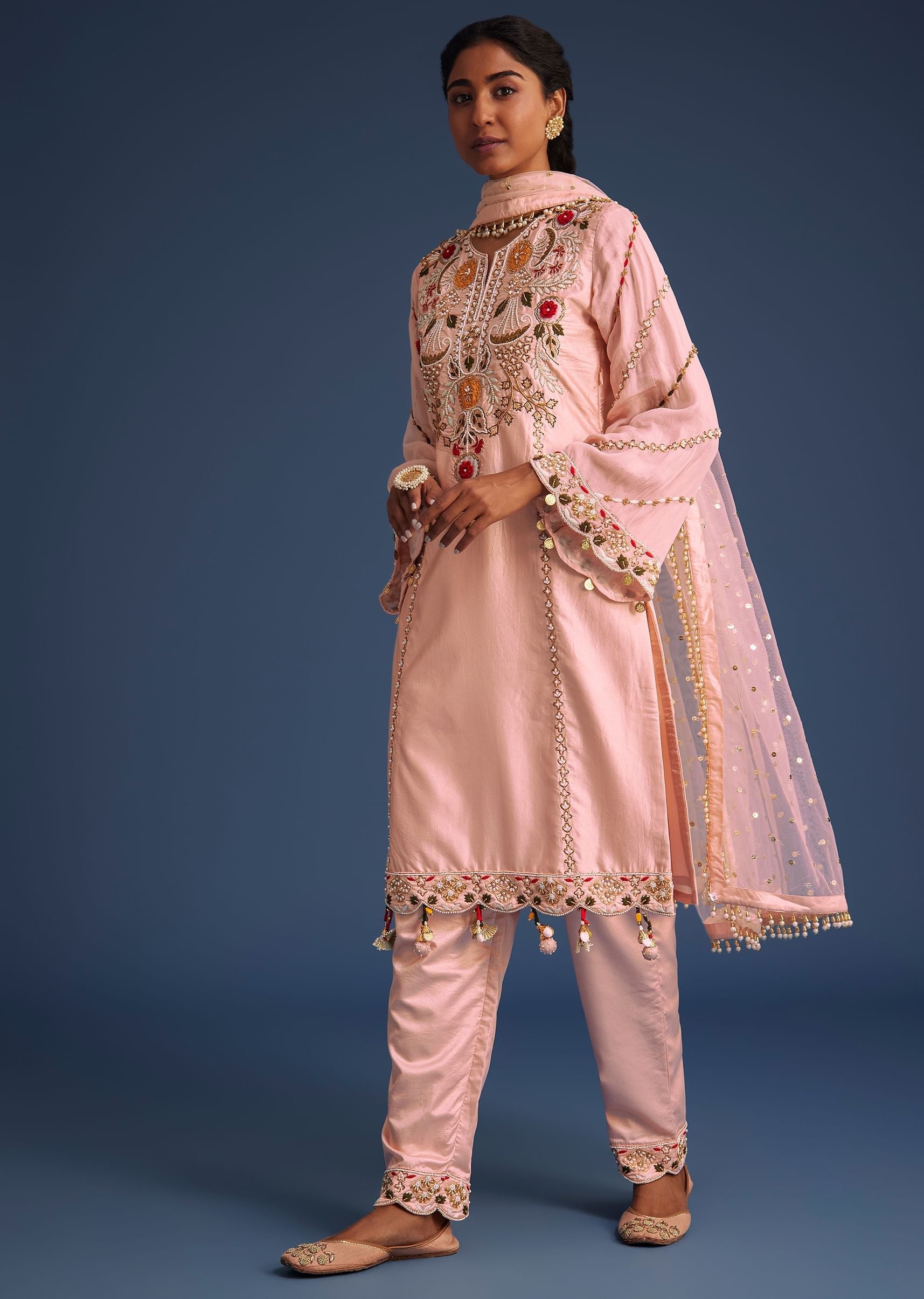 peach-silk-embroidered-kurta-set-sg302102-3_177495e8-dc3d-4f94-9bf4-0b45c94576d8.jpg