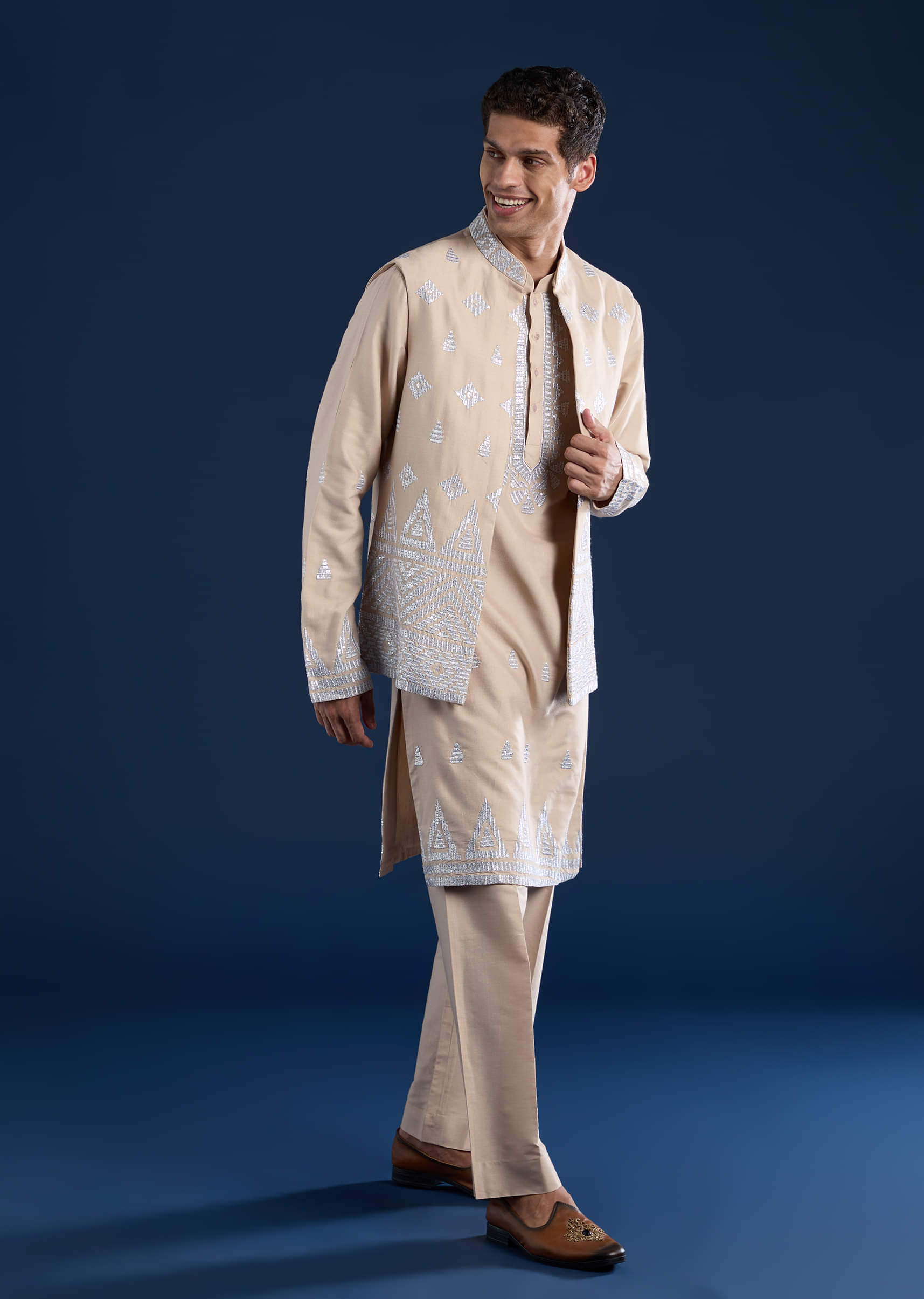 peach-silk-jacket-kurta-set-with-zari-work-sg322830-3_1.jpg