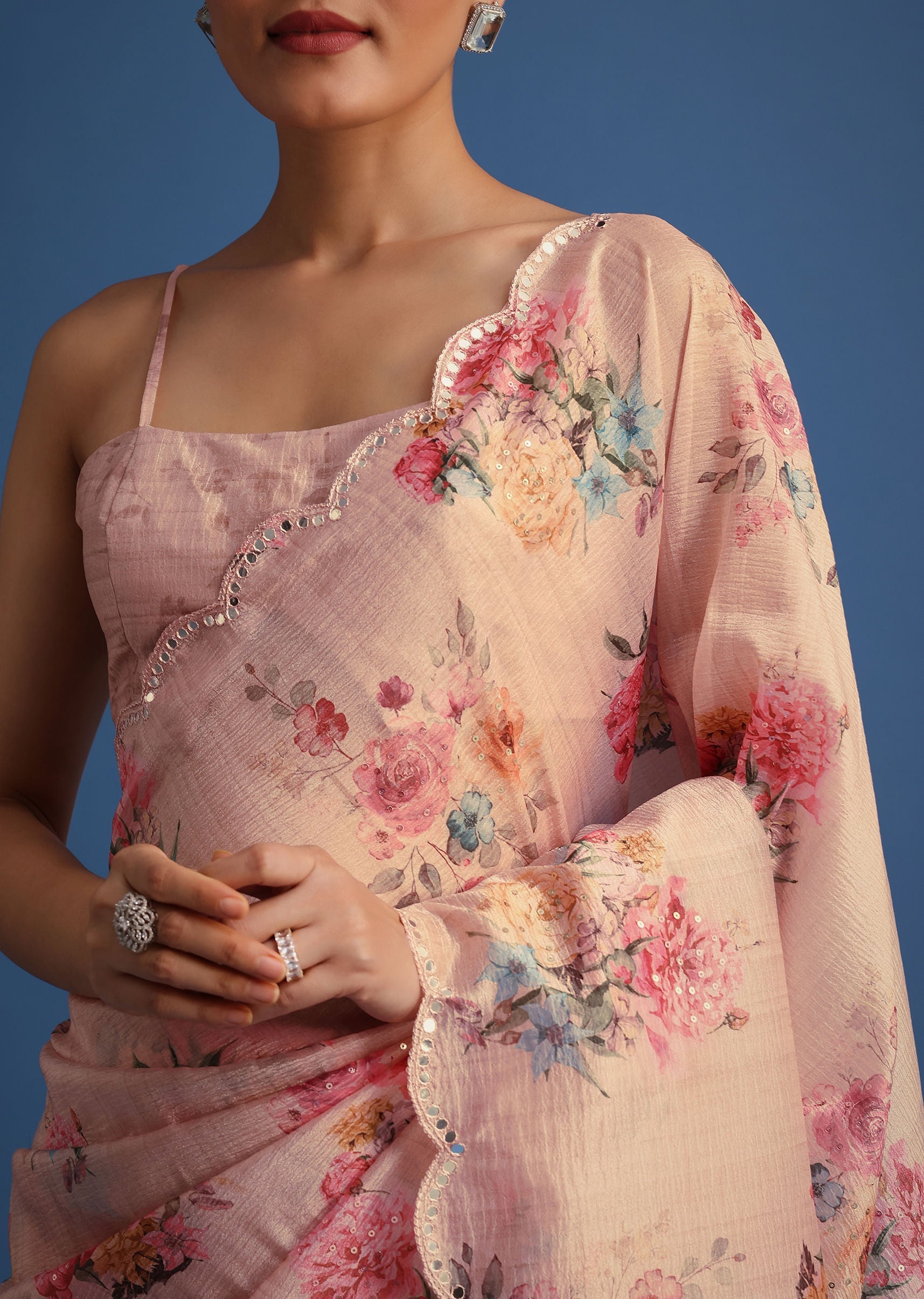 peach_floral_printed_crushed_tissue_saree_with-sg248124_12_38559d94-1f1f-40a1-91f3-48eb9cd1ae36.jpg