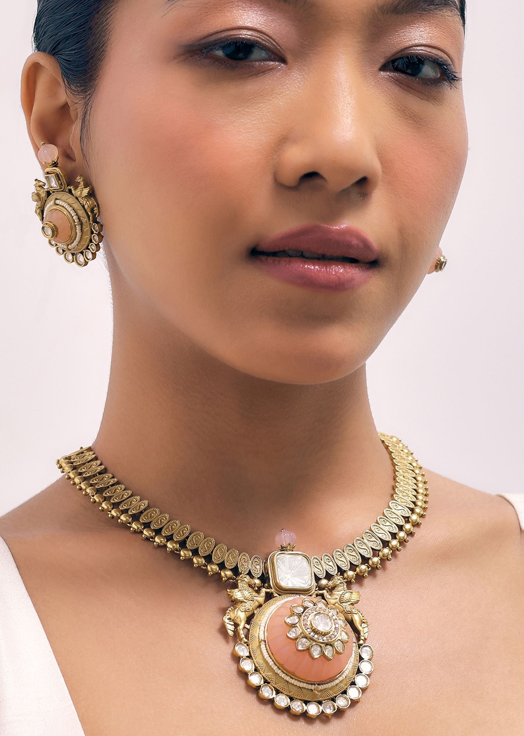 peach_gold_finish_necklace_set_with_-sg243347_19_4b068e55-a438-436f-885d-bc55d9638e20.jpg