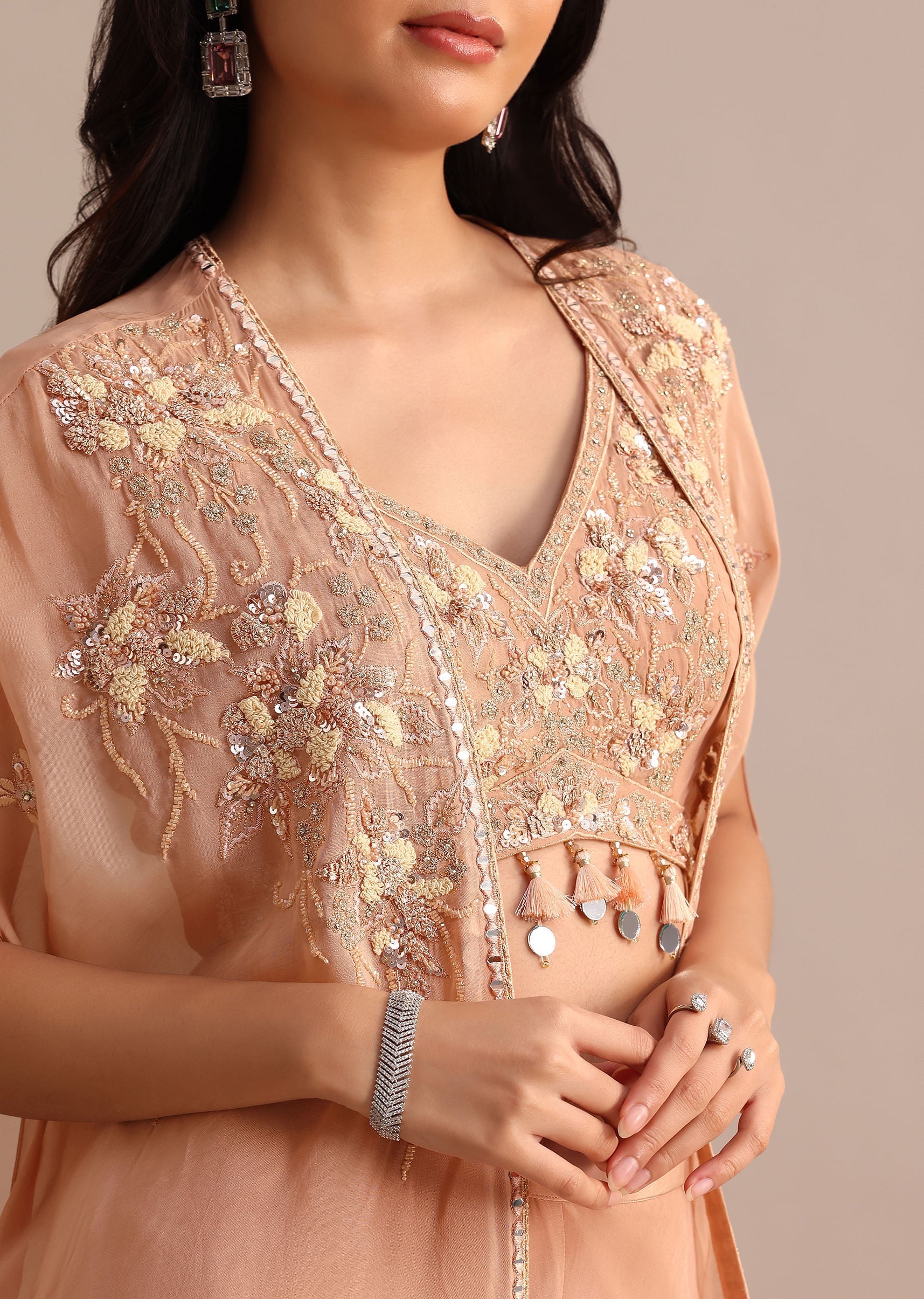 peach_organza_crop_top_suit_with_embroidered_jacket-sg255266_4_fdeba7a2-cbaf-4221-8303-147225fbcb5d.jpg