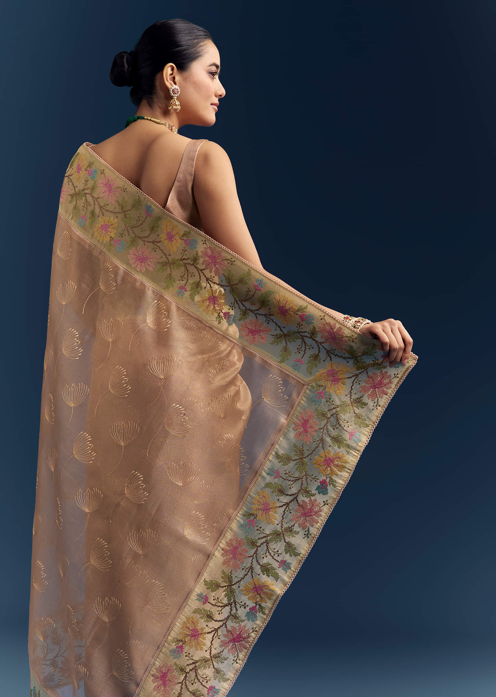 peach_tissue_chanderi_silk_saree_with_floral_resham-sg346422-9_4.jpg