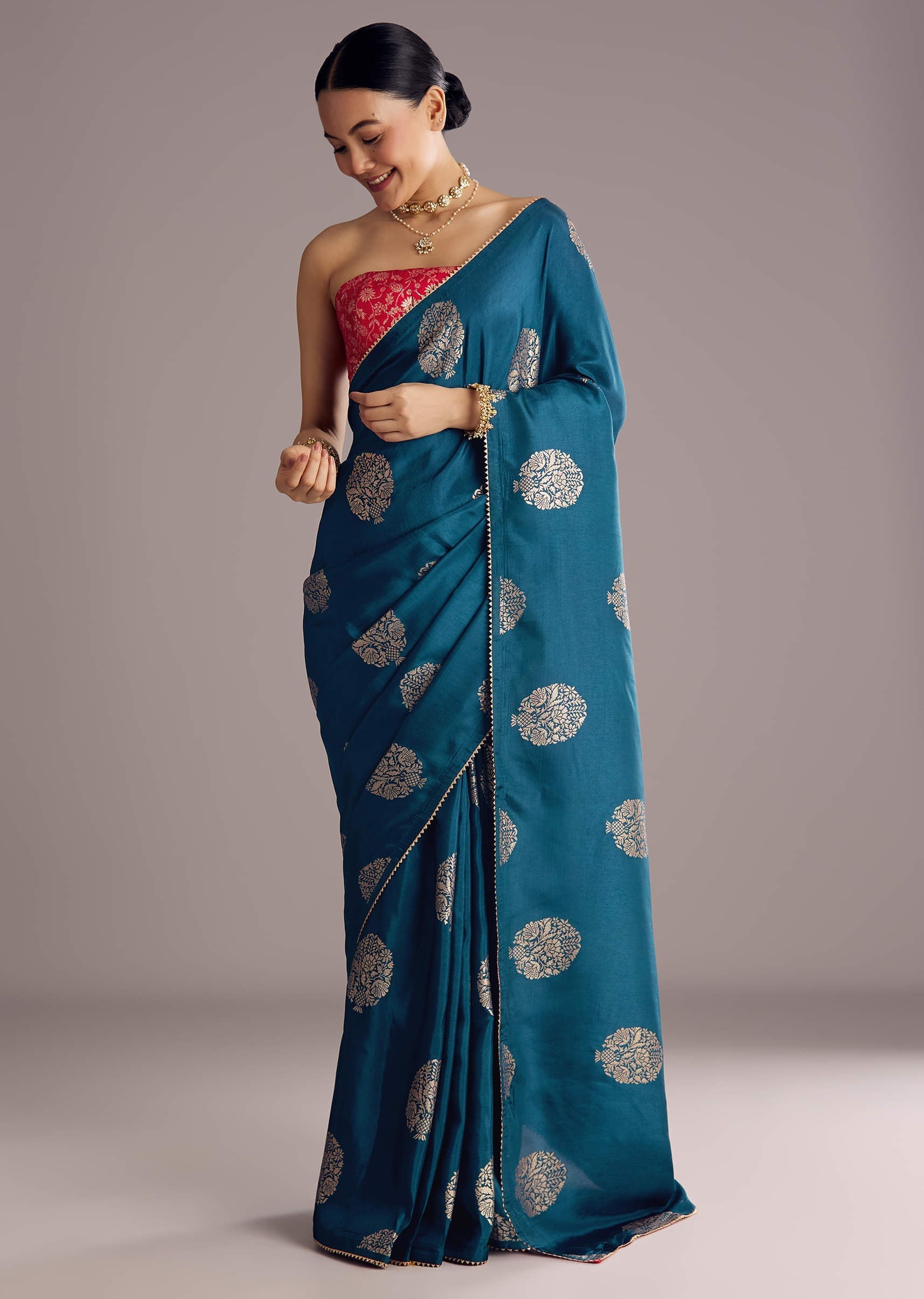peacock-blue-dola-silk-brocade-saree-with-gotapatti-border-sg311892-1_ace02243-c63c-4563-a4ef-34fb697c0199.jpg