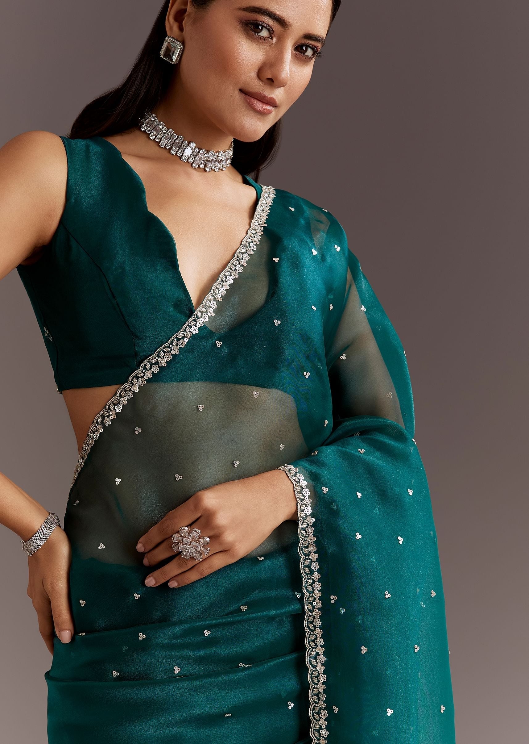 peacock-blue-glass-tissue-saree-with-cutdana-and-sequins-scallop-border-sg291257-5_c8e0cf06-0bbf-4f83-acc5-8309b7a8dc94.jpg