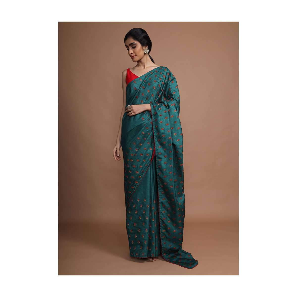 peacock-green-saree-in-silk-with-resham-embroidered-floral-buttis-online-kalki-fashion-k0032855555y-sg42707_6_8e12af3d-f92b-4a26-9450-8f20003dc4f0.jpg
