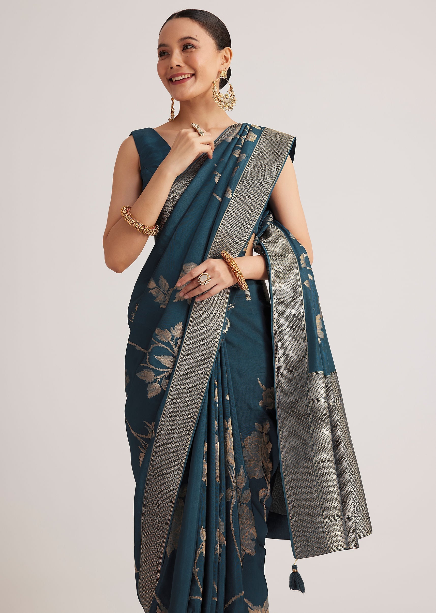 peacock_blue_dola_silk_saree_with_floral_motif-sg275673_13_db22cdd0-4f47-4095-b563-59bffc3d6e72.jpg
