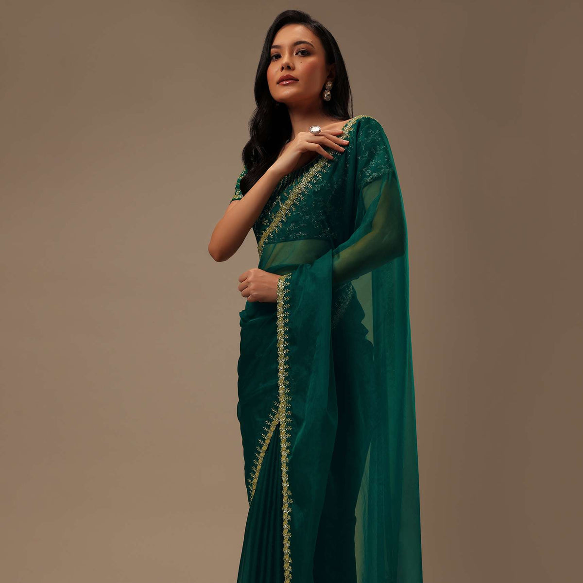 peacock_green_plain_organzaa-sg114102_7_9a896685-1ea0-4f4b-9287-704138b05fdf.jpg