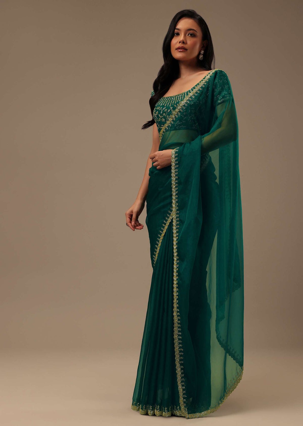 peacock_green_plain_organzaa-sg114102_8_c3bda91c-aeab-4695-9371-3d5fb5ef5d2e.jpg