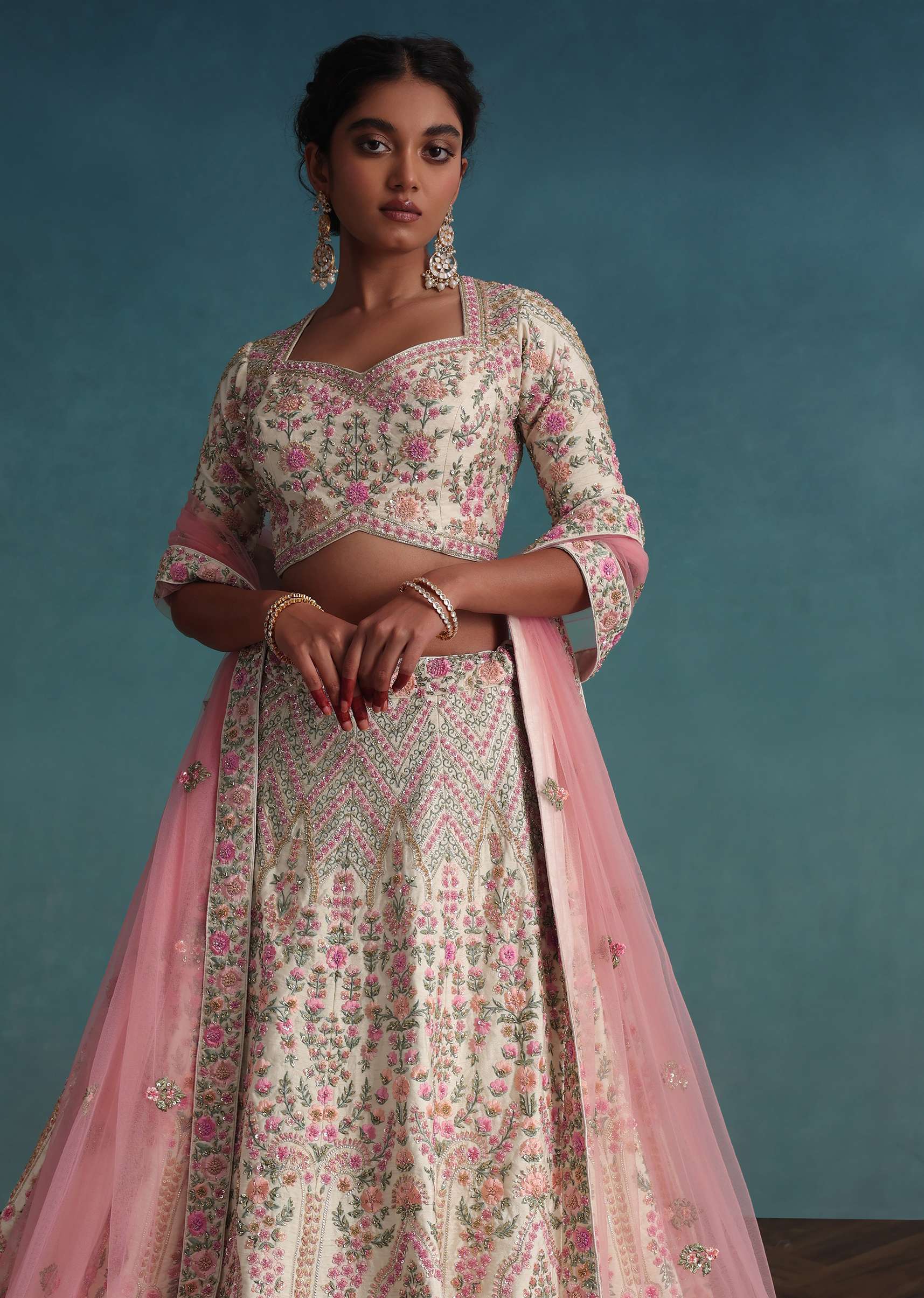 pearl_white_embroidered_bridal_lehenga-sg106406_4_4642d05e-d5c6-43b8-9757-0d9ec9d9c5aa.jpg