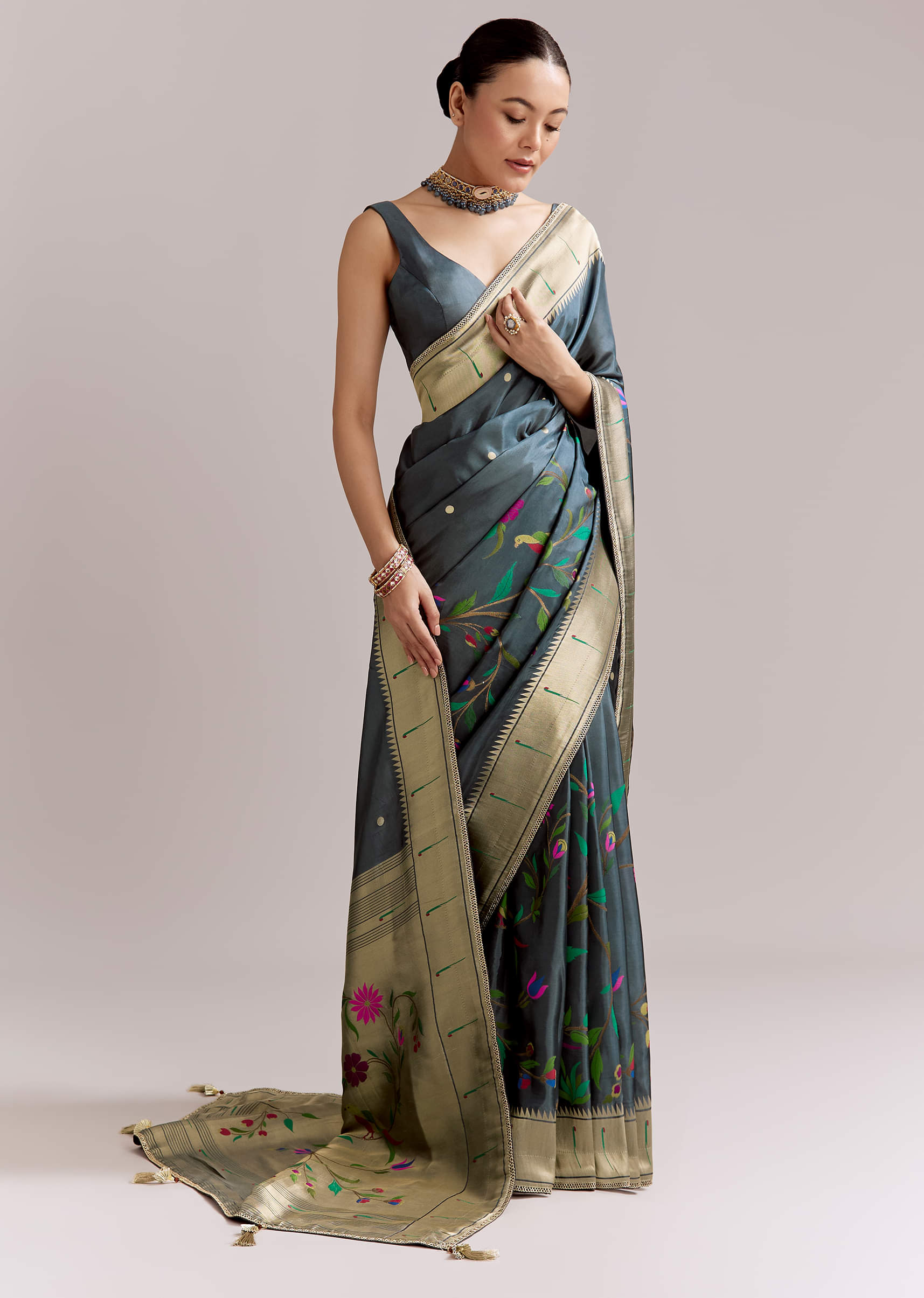 pencil-grey-dola-silk-woven-muniya-paithani-saree-with-zari-border-sg352310-1.jpg