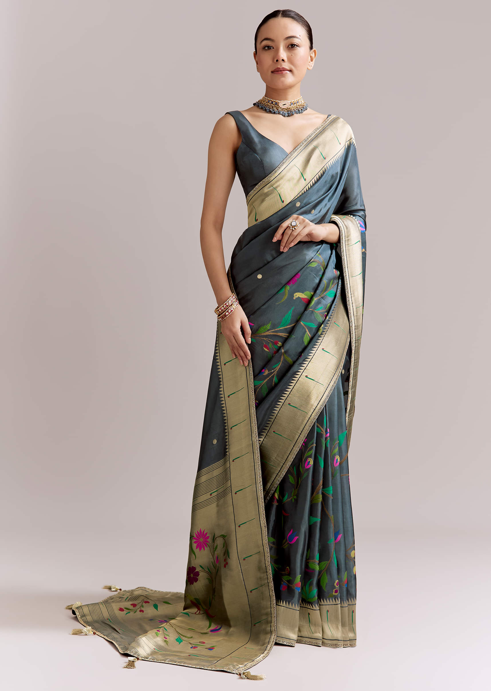 pencil-grey-dola-silk-woven-muniya-paithani-saree-with-zari-border-sg352310-3.jpg