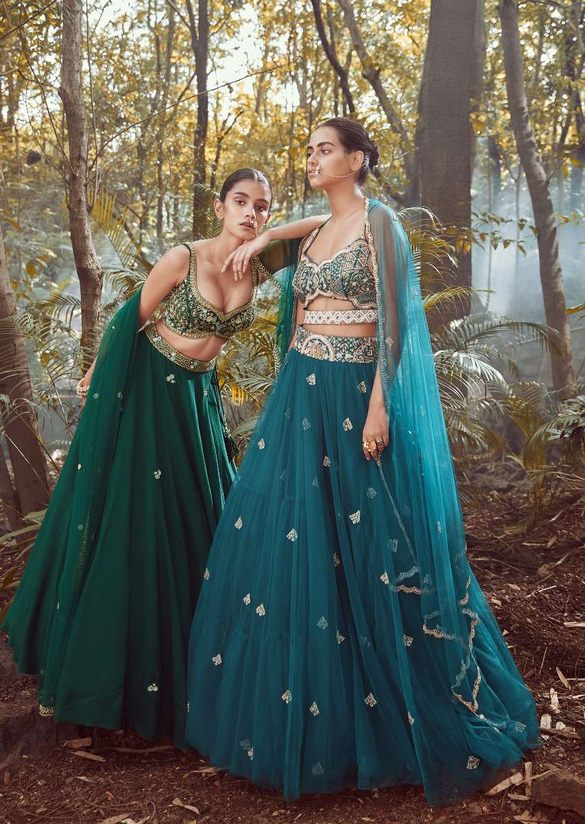 pine-green-lehenga-choli-in-raw-silk-with-butti-work-and-heavy-hand-embroidery-in-mughal-motifs-on-the-choli-online-kalki-fashion-m001at285y-sg52274_2_3c180521-2631-4e2c-8b1f-db0fbfa9e049.jpg