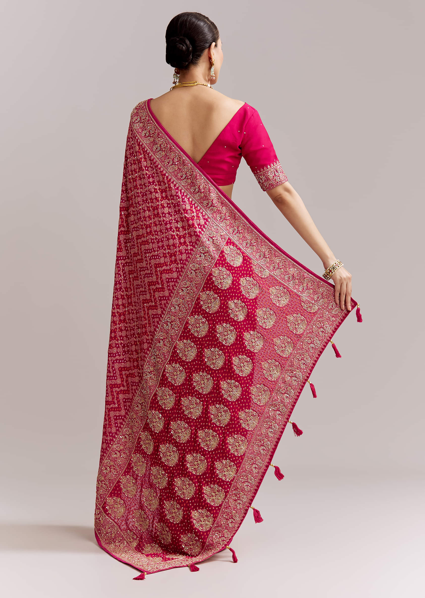 pink-banarasi-georgette-saree-with-zari-work-and-bandhani-print-sg338658-4.jpg