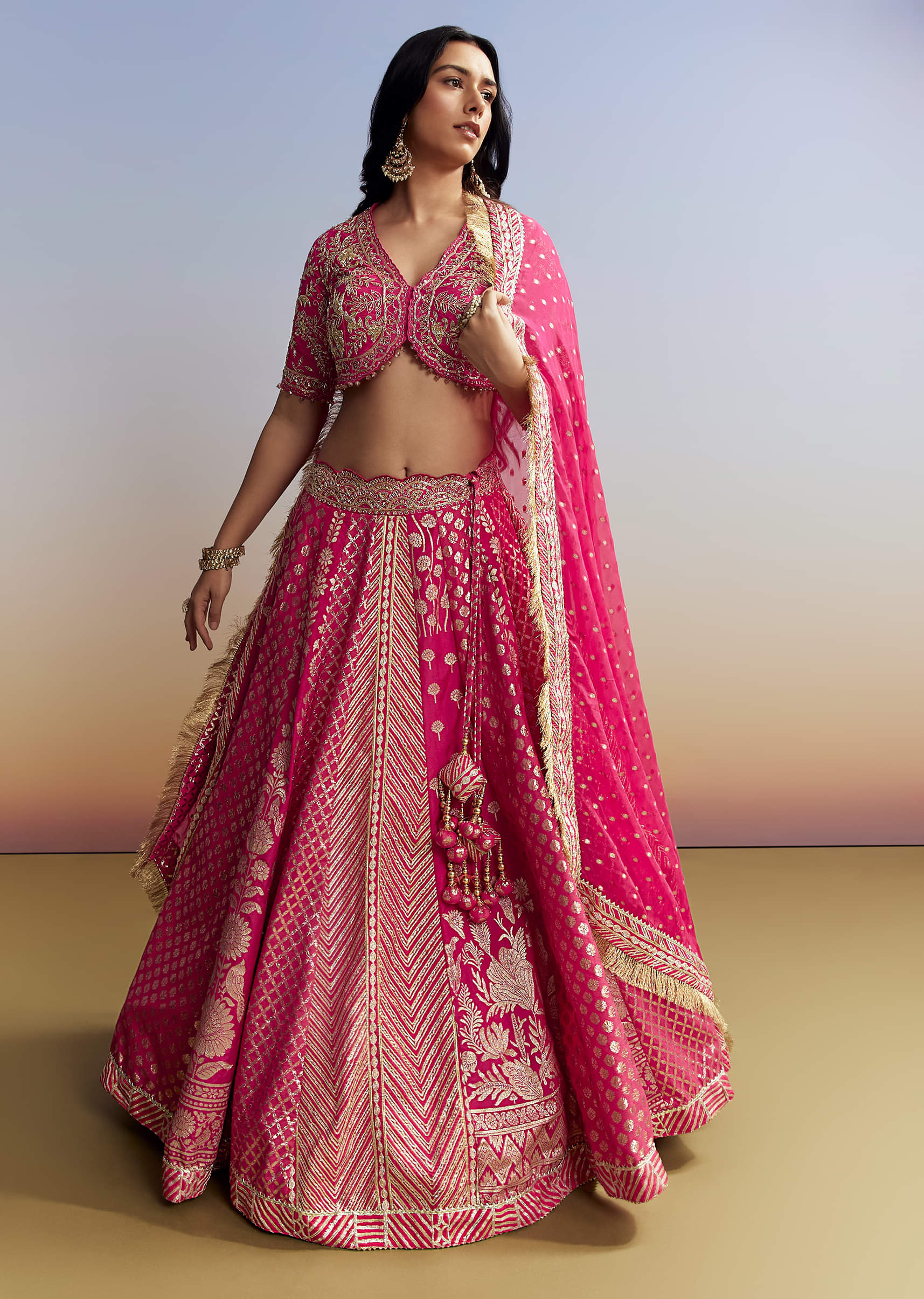 pink-banarasi-silk-bridesmaid-lehenga-sg217214-1_8de1a716-5fcf-4af1-961b-f11ec522ad6a.jpg