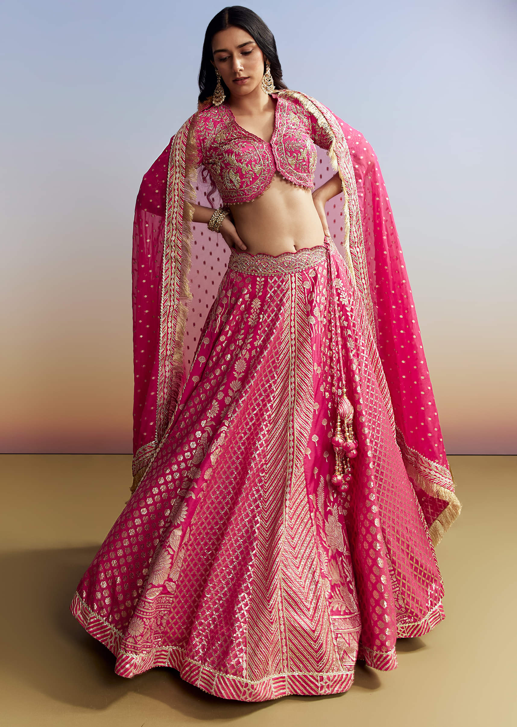 pink-banarasi-silk-bridesmaid-lehenga-sg217214-3.jpg
