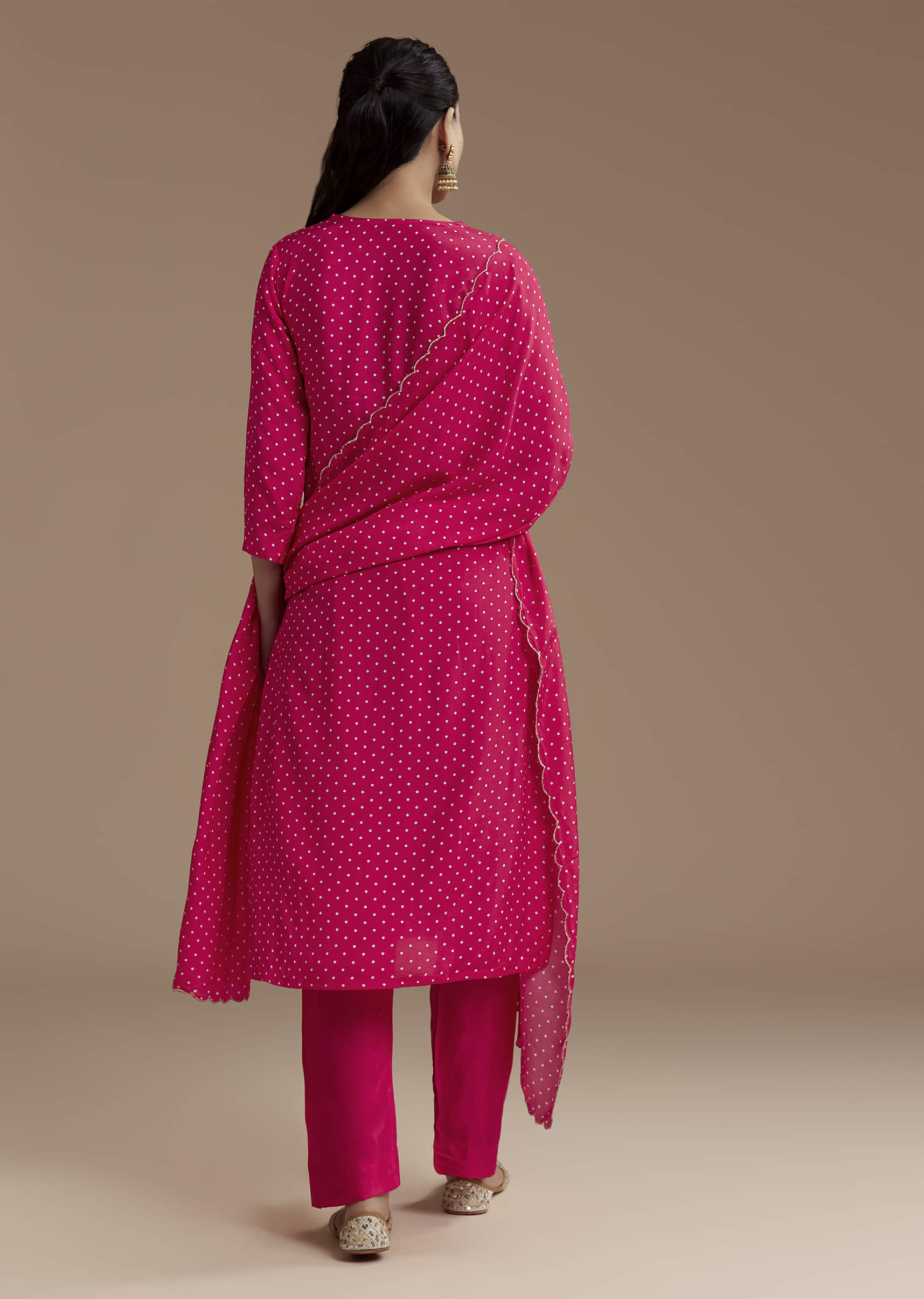pink-bandhani-printed-silk-kurta-set-with-zari-work-sg363914-5_52c2bee8-01c7-4aba-95b9-2da697c0fca2.jpg