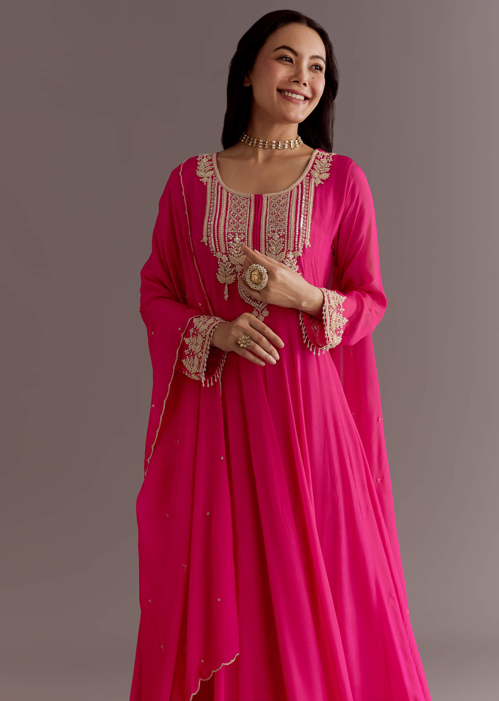 pink-chinon-thread-sequin-embroidered-anarkali-dupatta-suit-sg316007-1_6adda430-9a8b-4118-8ee9-d9ee3c361a31.jpg