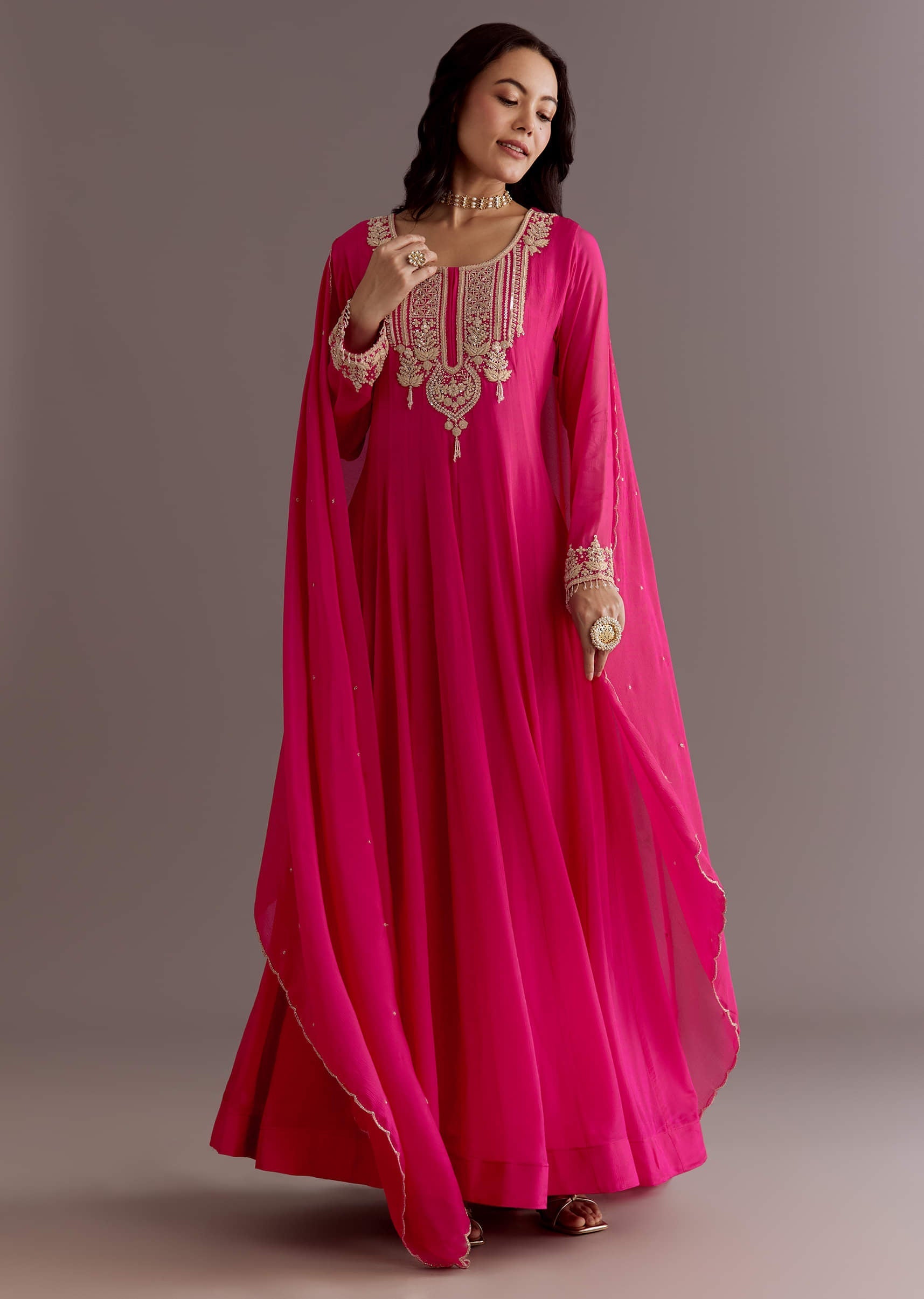 pink-chinon-thread-sequin-embroidered-anarkali-dupatta-suit-sg316007-4_a9098db4-2907-4f0d-80fd-6fb5882c89a3.jpg