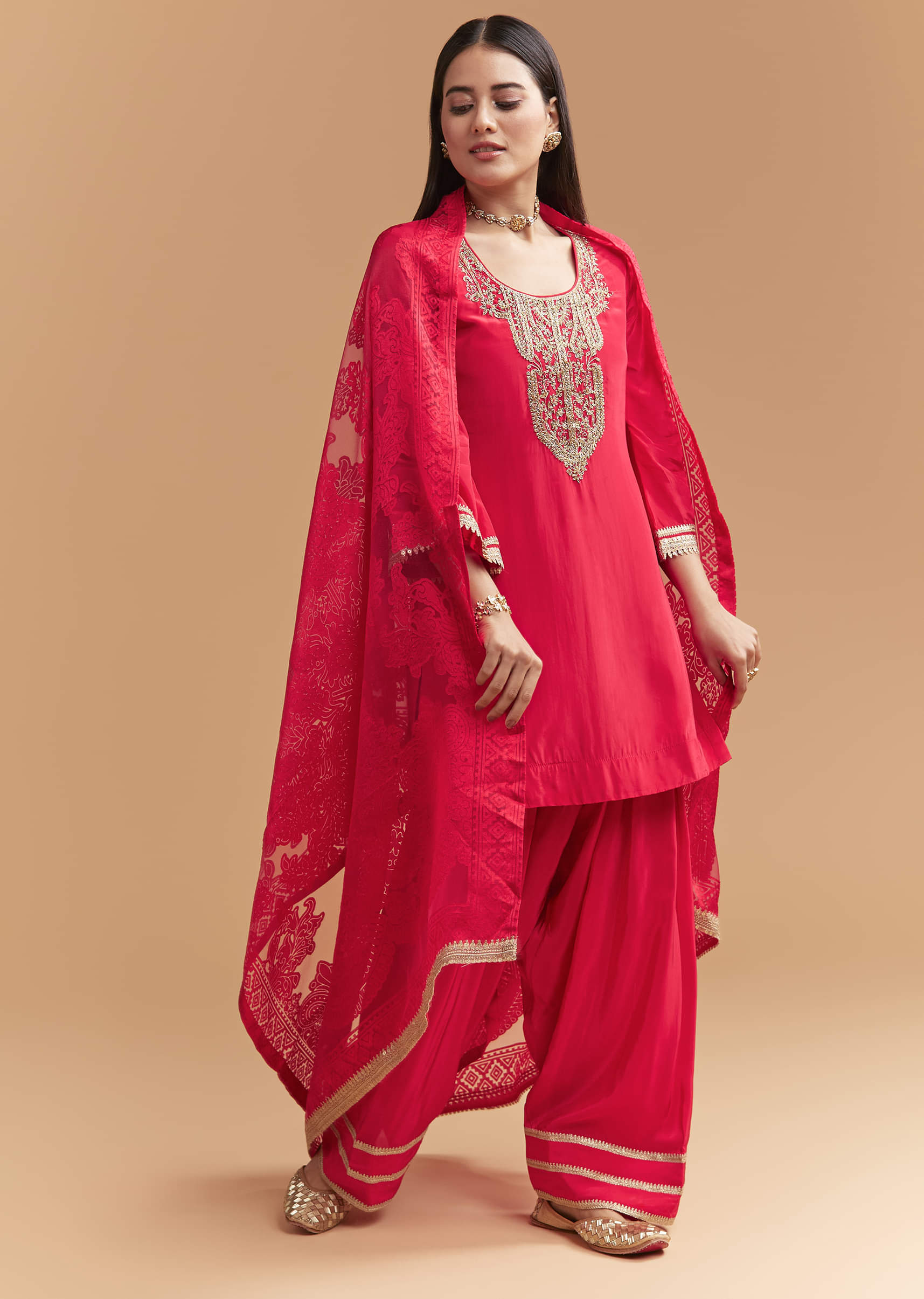pink-crepe-kurta-set-with-heavy-zardosi-work-sg344741-3.jpg
