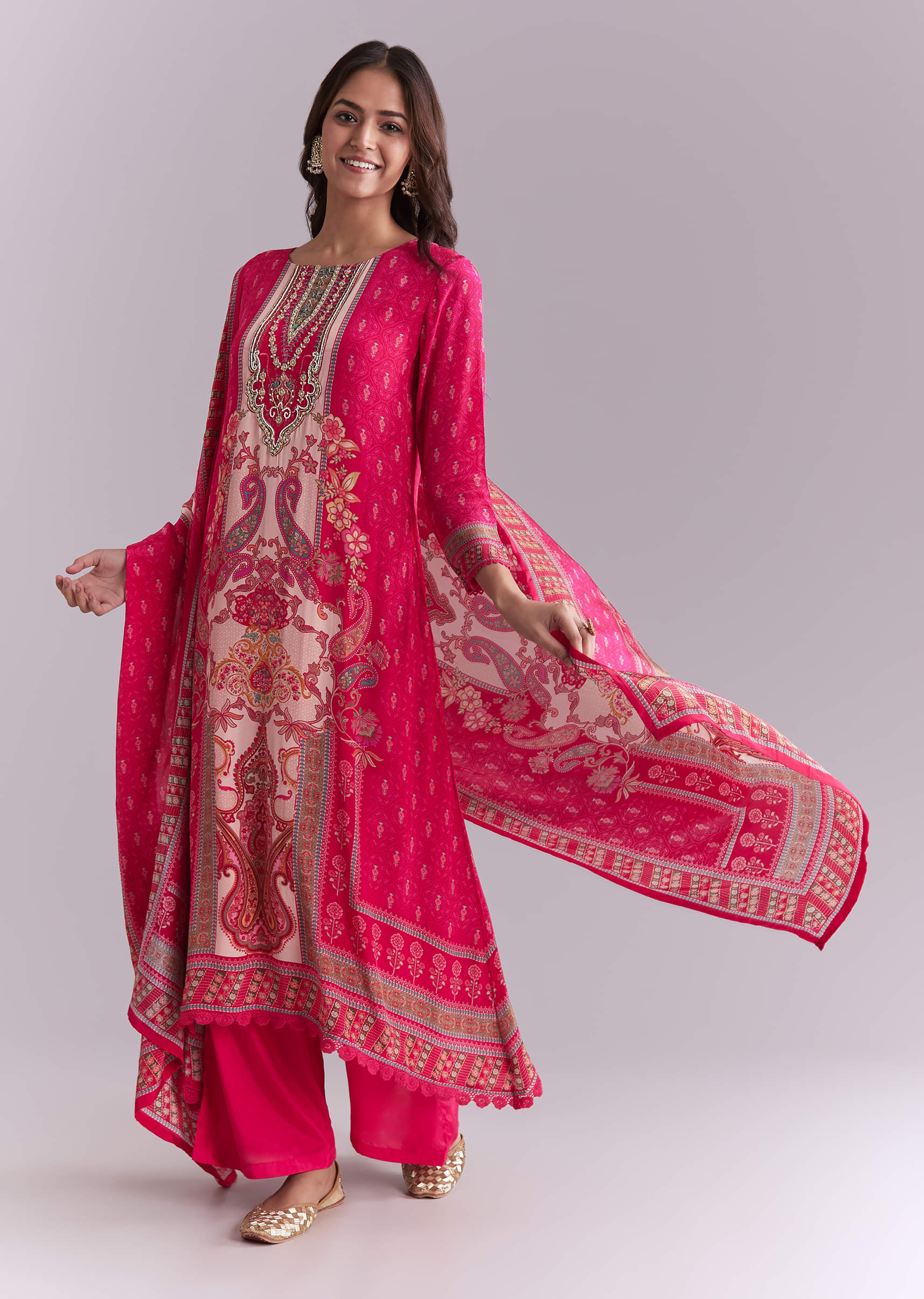 pink-crepe-kurta-set-with-paisley-and-floral-print-and-embroidery-sg348702-1.jpg