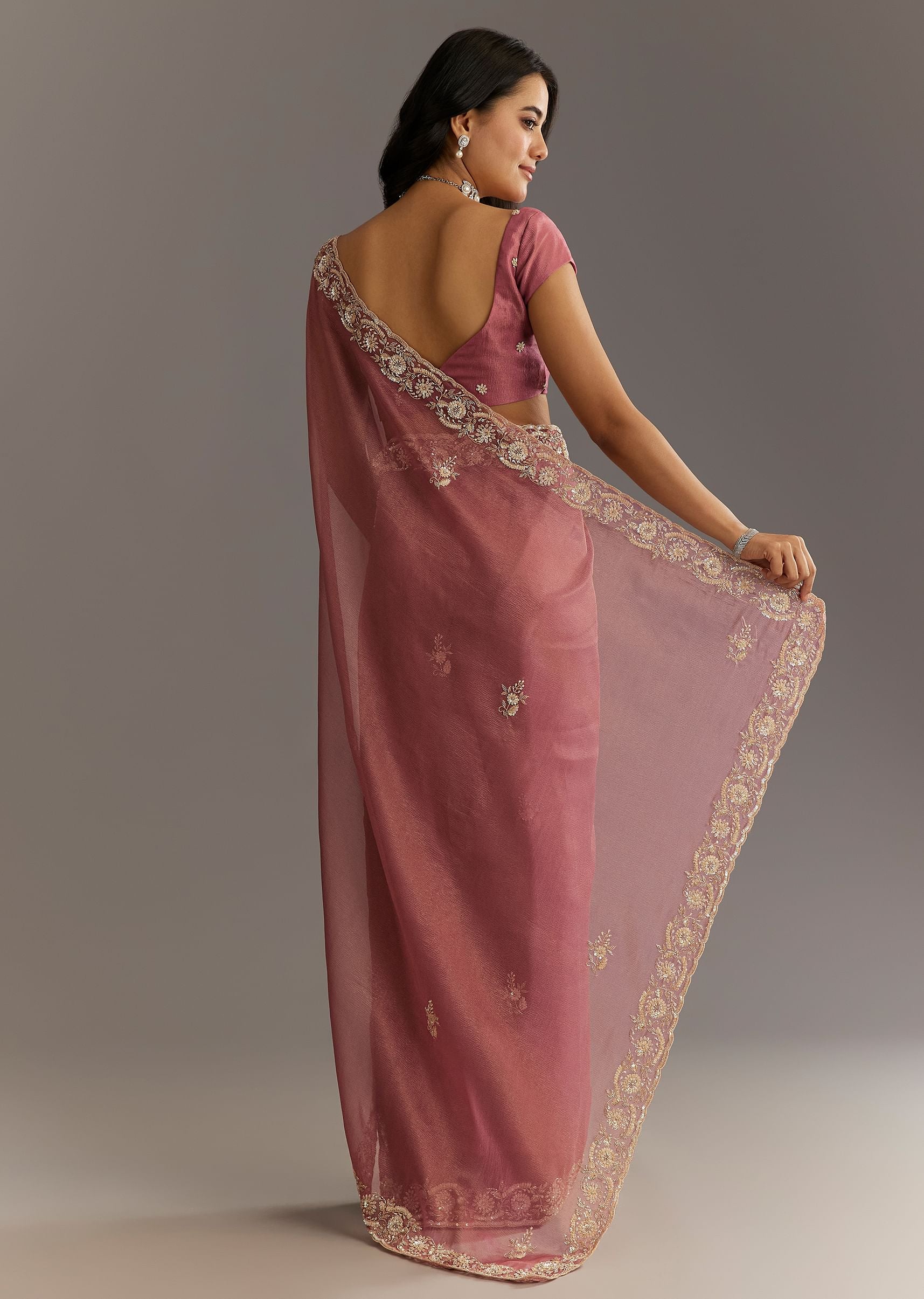 pink-crushed-tissue-floral-embroidered-saree-with-cutdana-an-sg283247-6_372ea4cb-9817-4e74-83b2-8c86e1771201.jpg