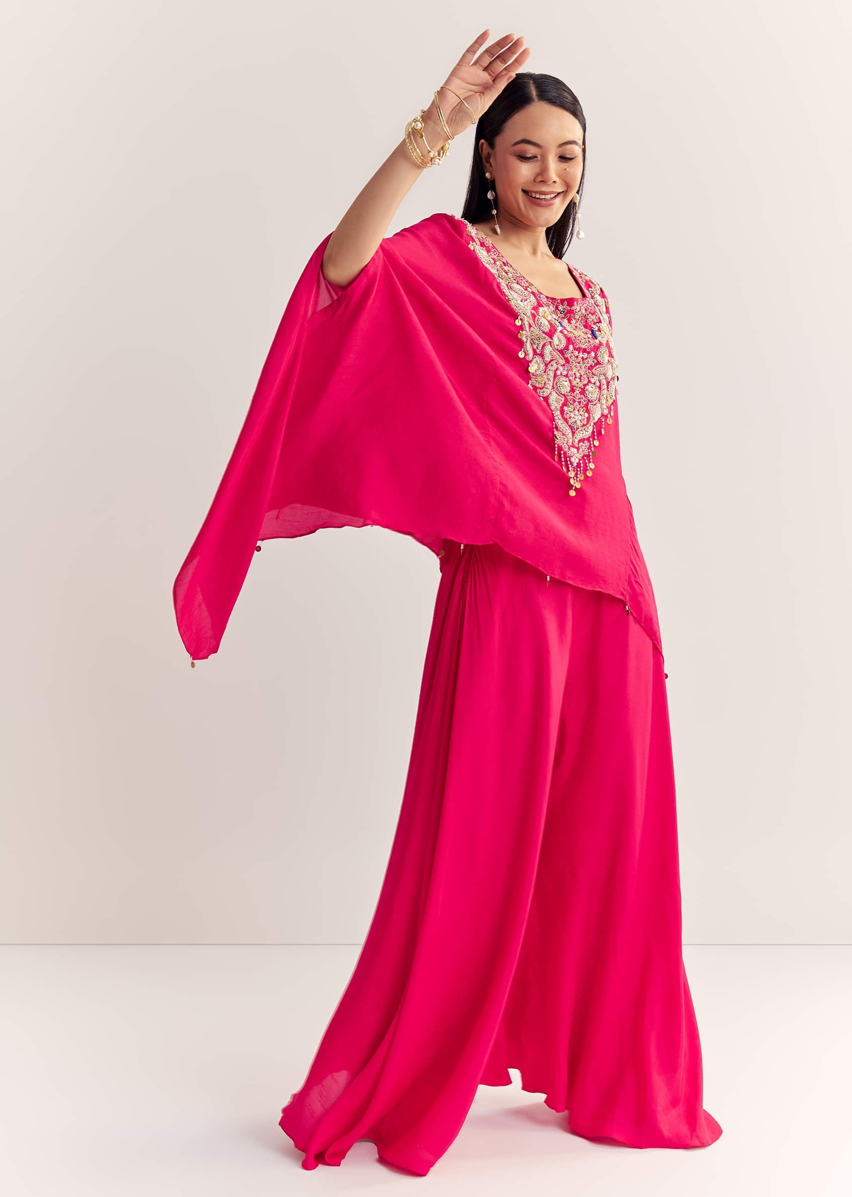 pink-dola-silk-cape-kurta-set-with-embroidery-sg324794-4_548d3e41-ccc1-4ef9-8bce-6be1edcace22.jpg