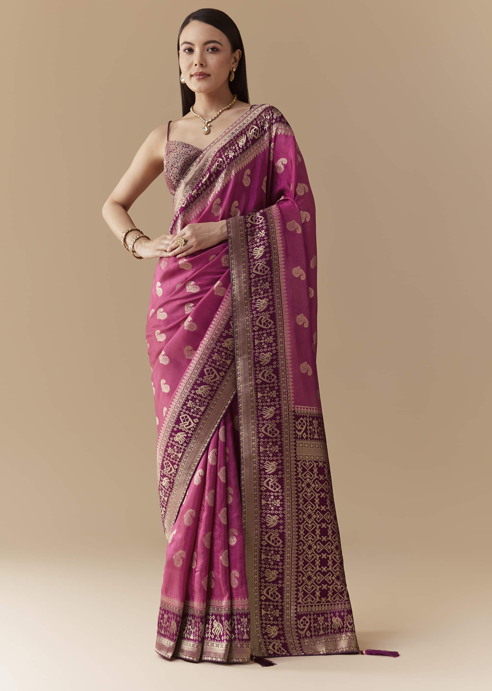 pink-dola-silk-saree-with-woven-geometric-motif-and-blouse-fabric-sg350477-1.jpg