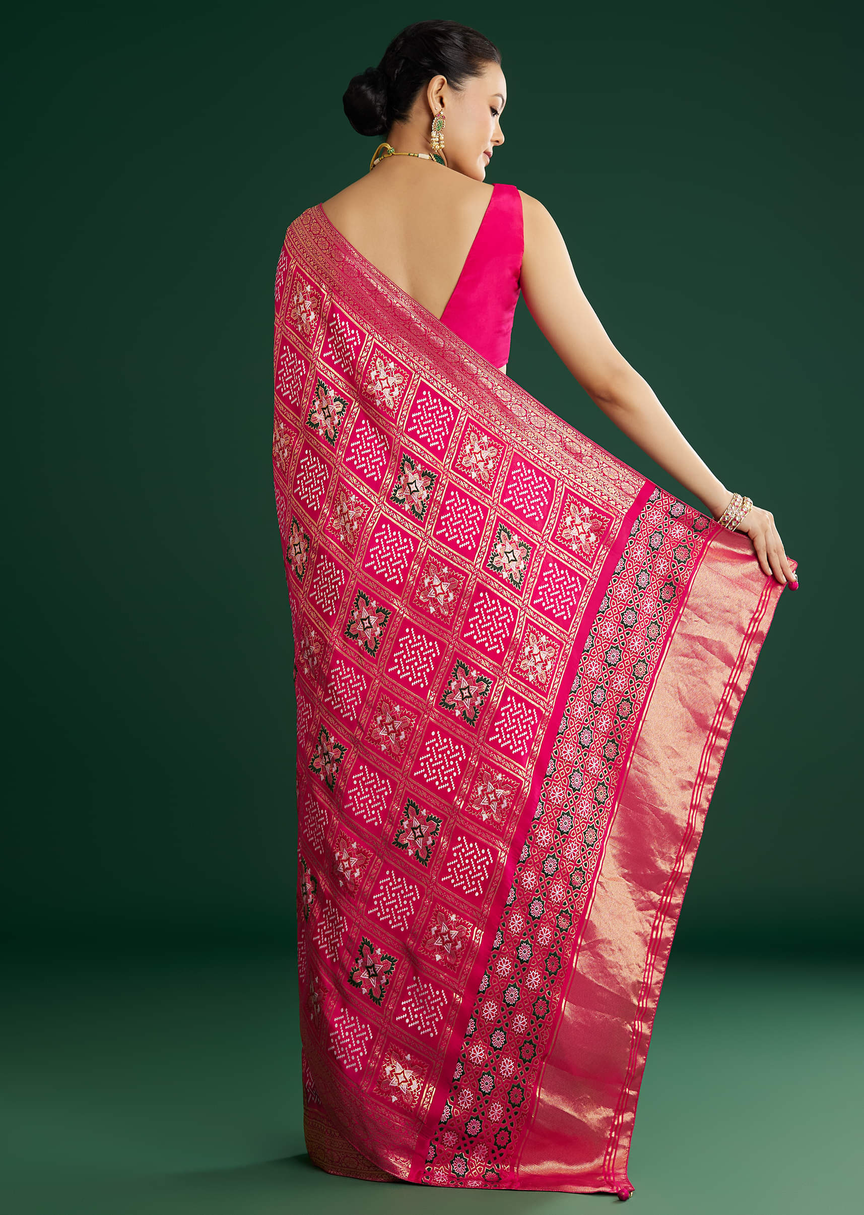 pink-dola-silk-saree-with-woven-patola-sg311943-6_49583ed3-4e60-4efa-9a2a-b5f2dd81aa5a.jpg