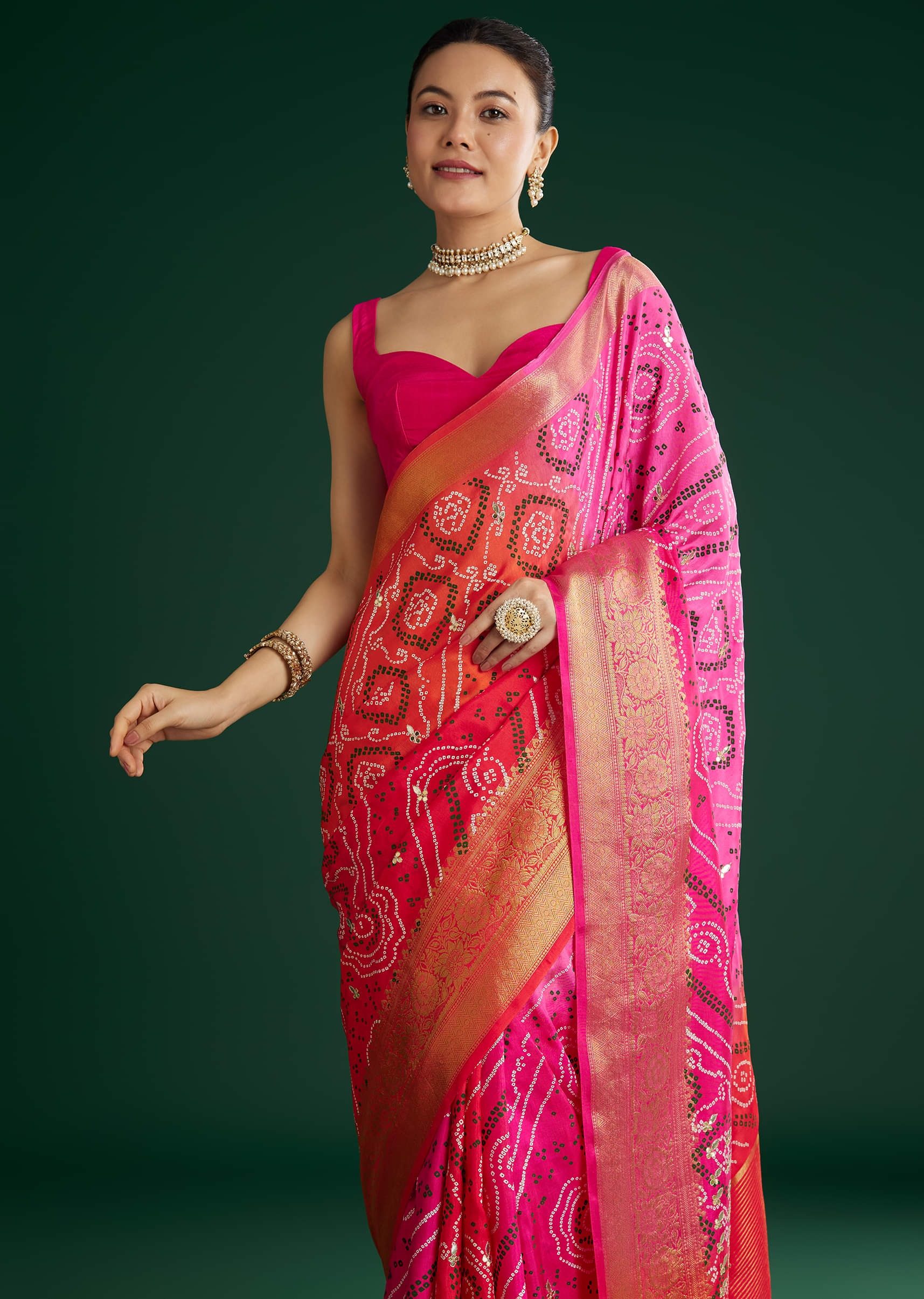 pink-dola-silk-saree-with-zari-woven-border-sg311890-5_fe2ac203-e7ad-454f-af78-9d9d8bd0a731.jpg