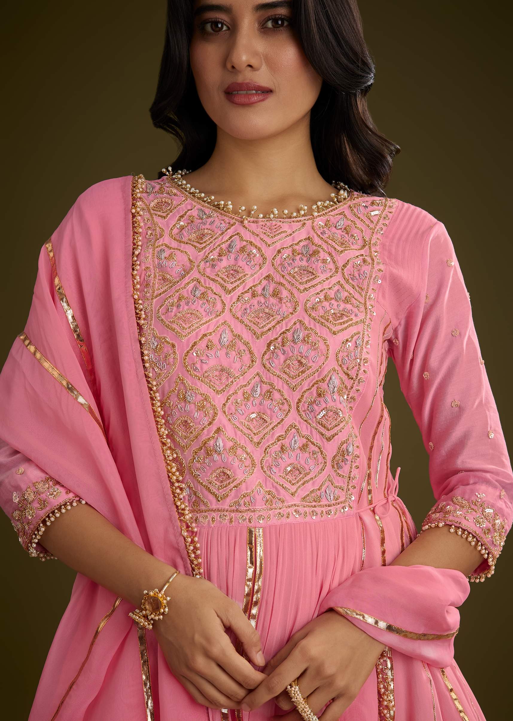 pink-georgette-gotta-lace-kurta-set-with-cut-dana-and-sequins-detailing-sg313189-4_1201431e-2cd4-4c36-8a79-1b37e3d190de.jpg