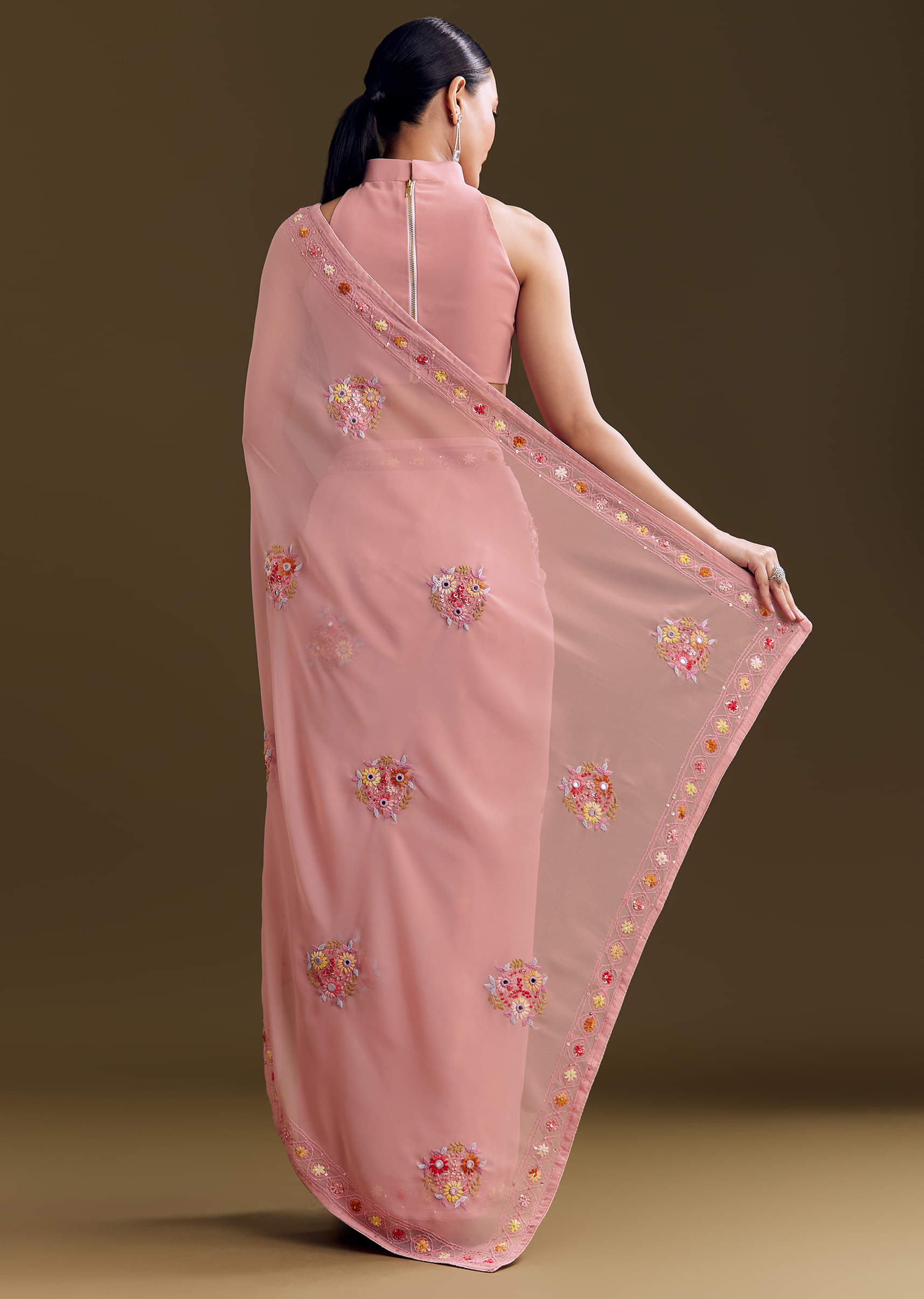 pink-georgette-saree-with-all-over-kashmiri-bud-work-sg293146-4_0e3d5ec5-2592-4be9-8af6-0754bd19bb9a.jpg