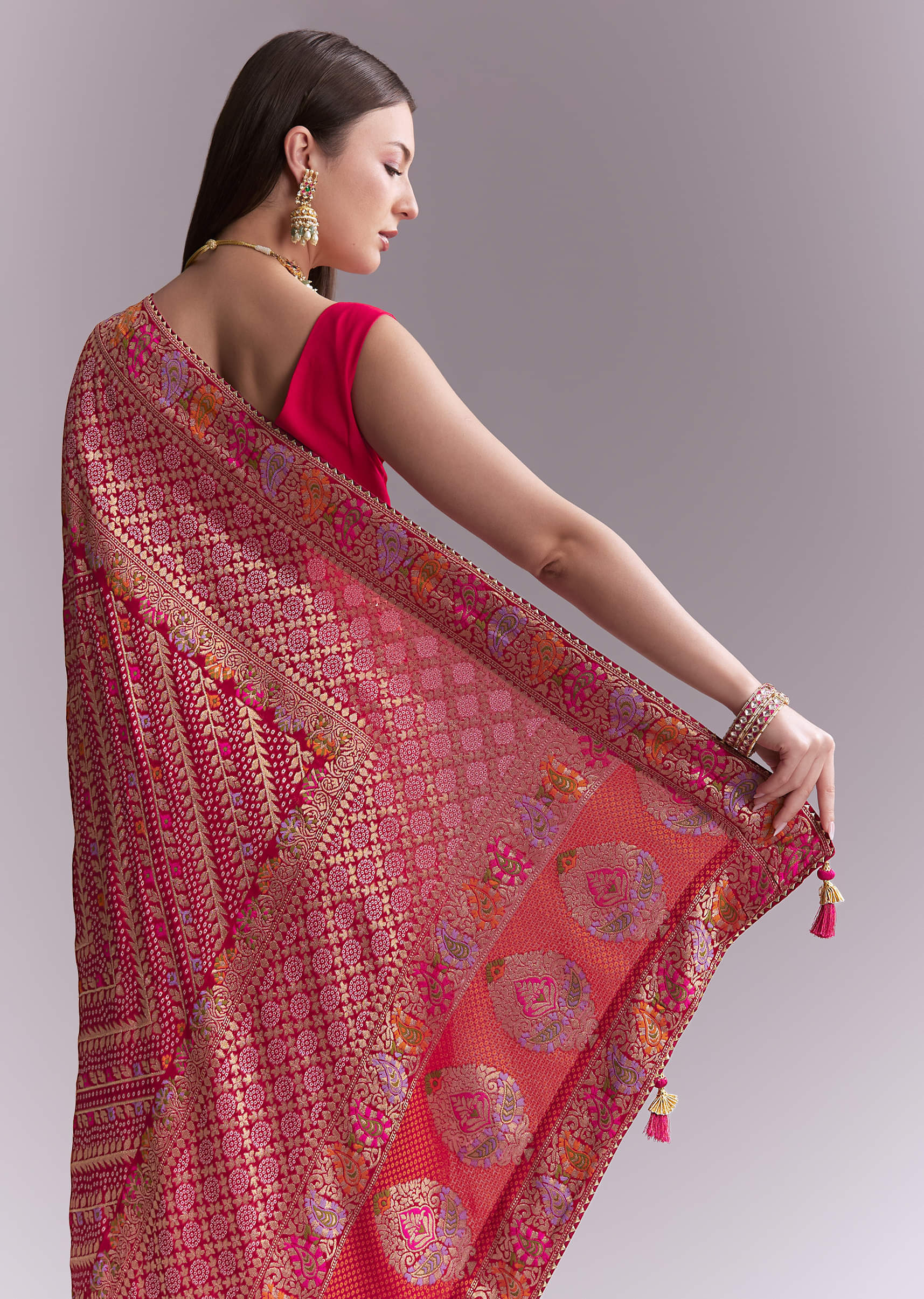 pink-georgette-woven-saree-with-heavy-zari-and-jaal-embroidery-sg351910-6.jpg