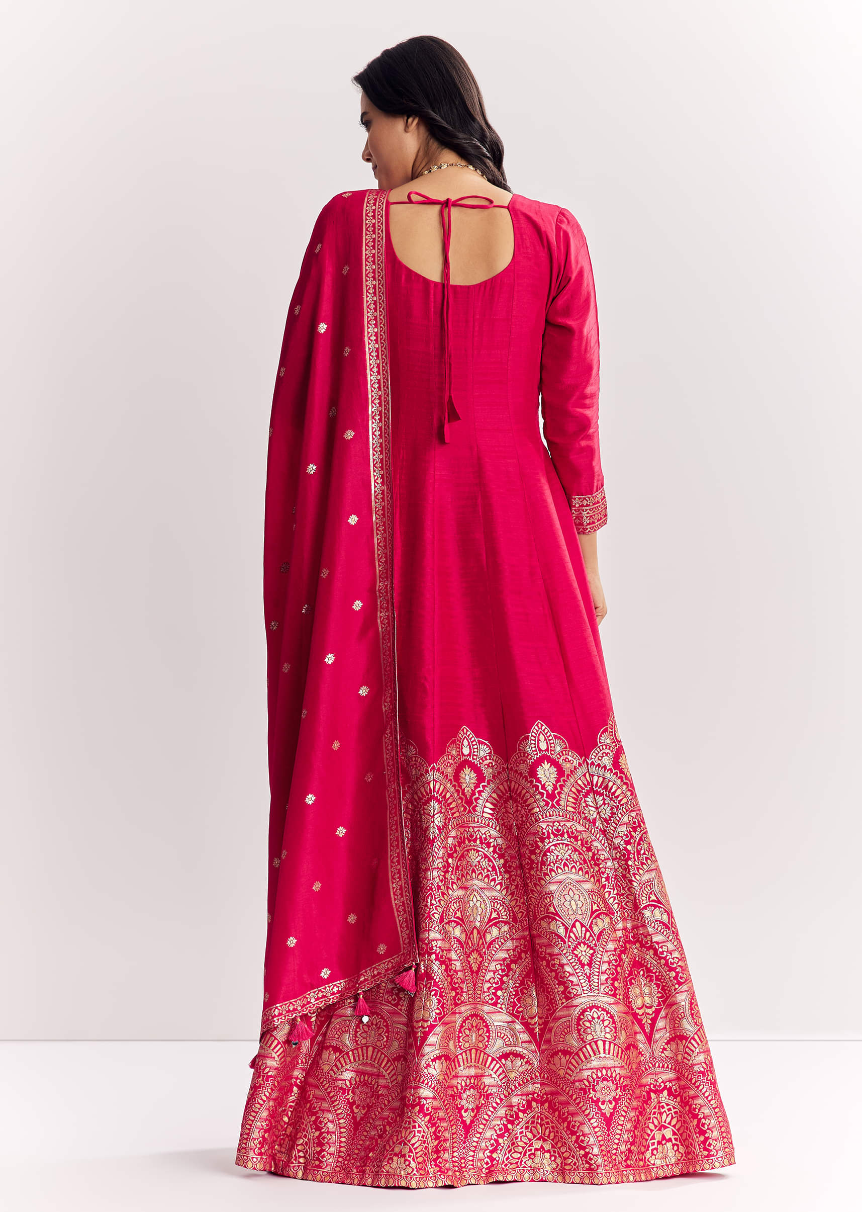 pink-jacquard-silk-anarkali-suit-with-dupatta-sg324212-6_41efffe8-307e-493e-8e04-74b6c292a23d.jpg