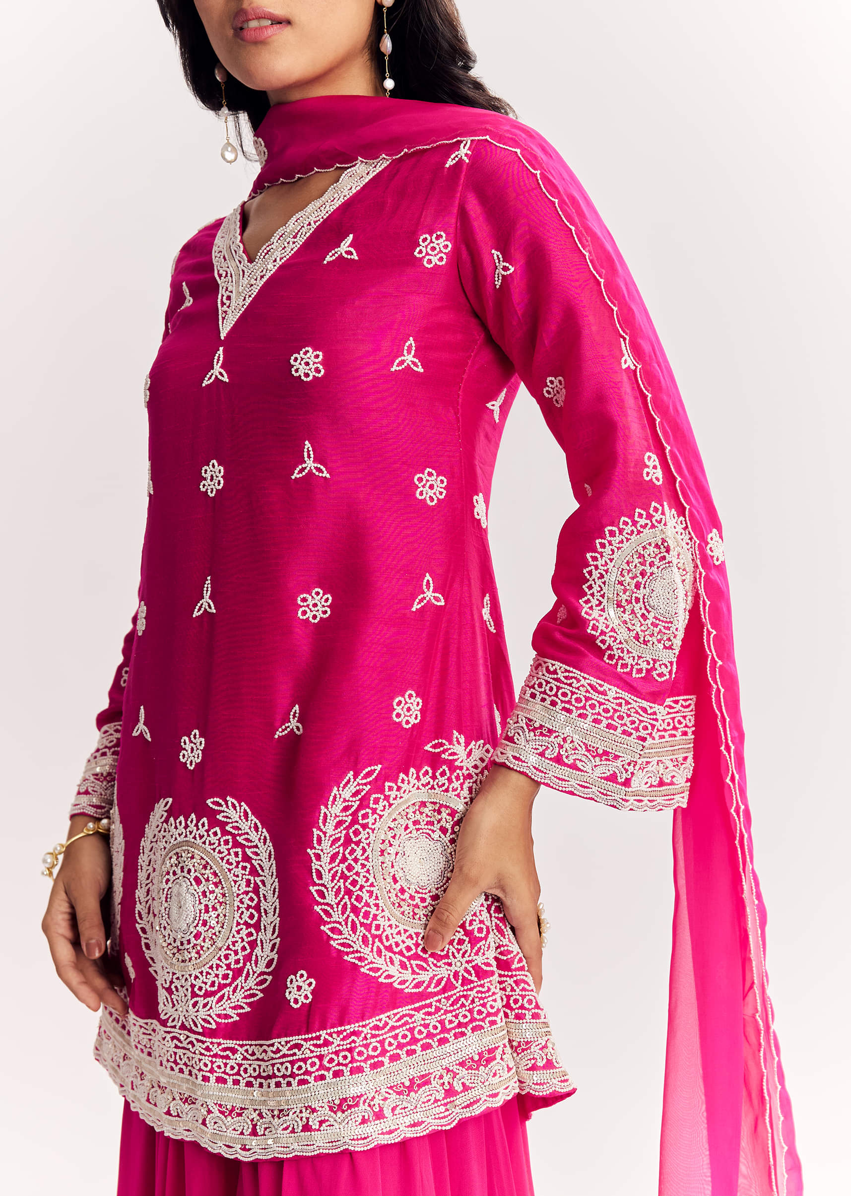 pink-moti-work-short-kurta-palazzo-suit-with-organza-dupatta-sg316047-3_8ff8f21d-3b80-481f-bc82-4f940e655846.jpg