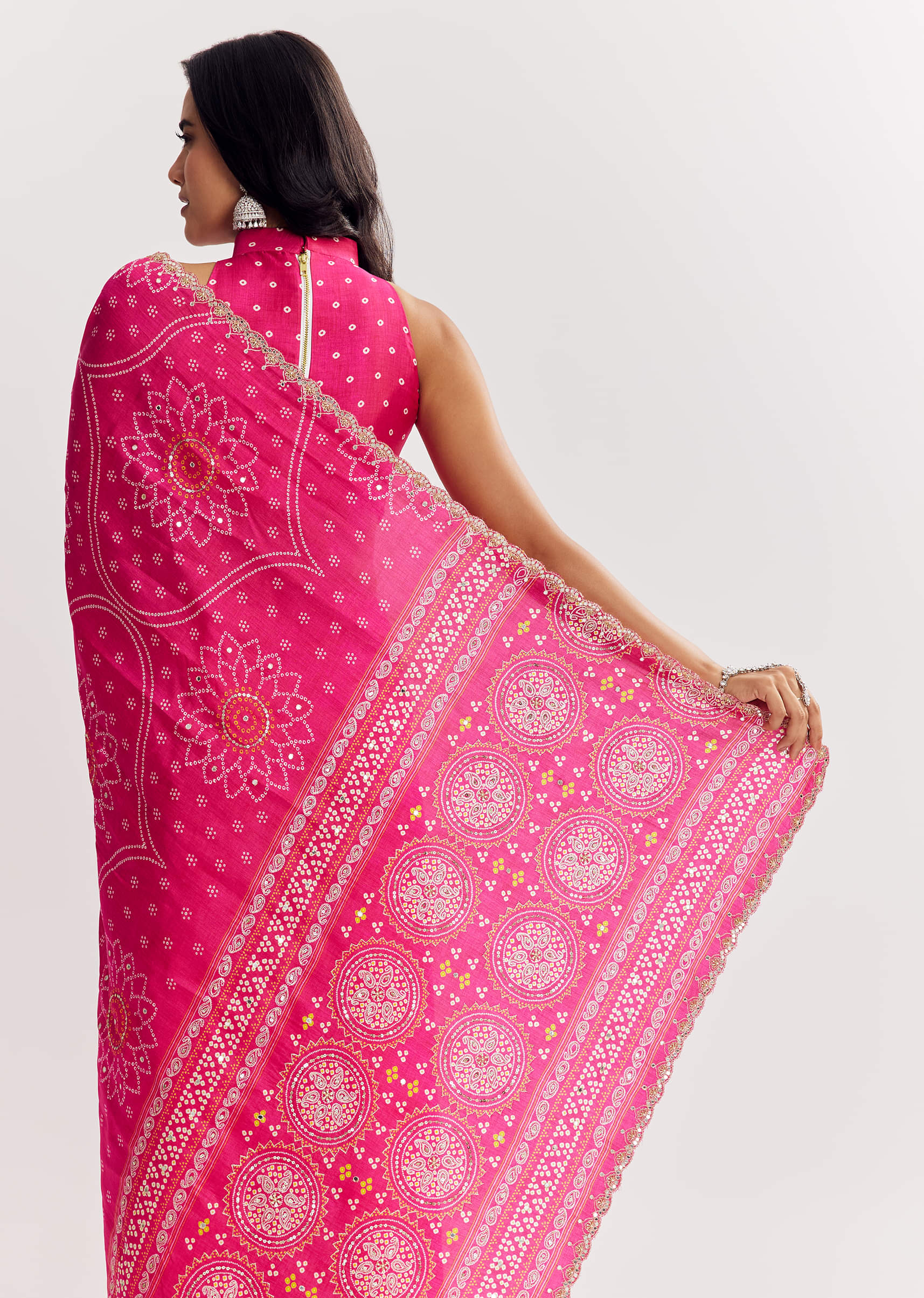 pink-muslin-bandhani-printed-saree-with-zari-and-mirror-embroidery-sg316229-4_b466902d-a855-4273-bbf1-937e8b32da02.jpg