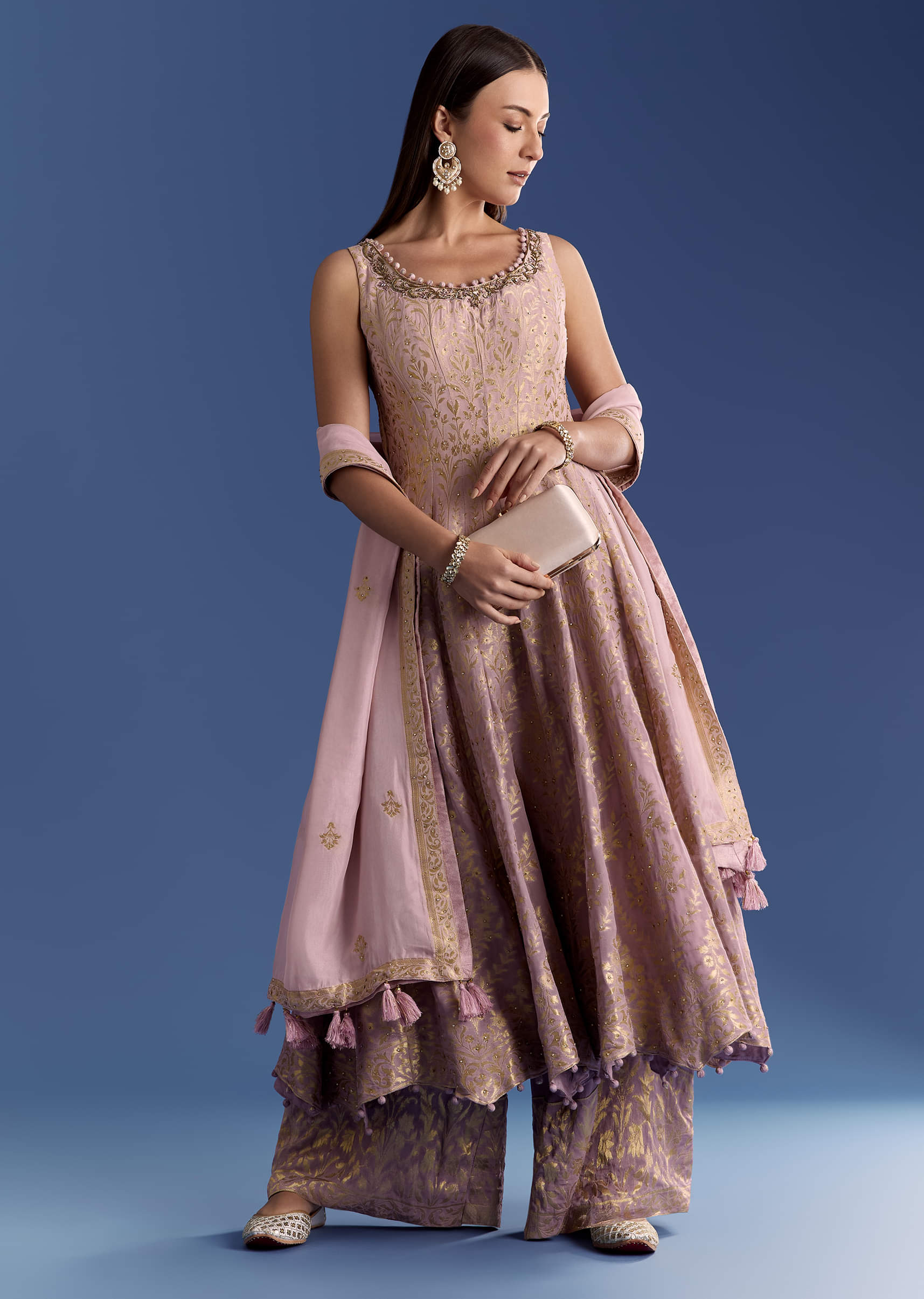 pink-ombre-georgette-anarkali-with-cutdana-neck-and-zari-dupatta-sg287111-1_a8d2adea-d3da-4909-a555-6be1a7692bdf.jpg