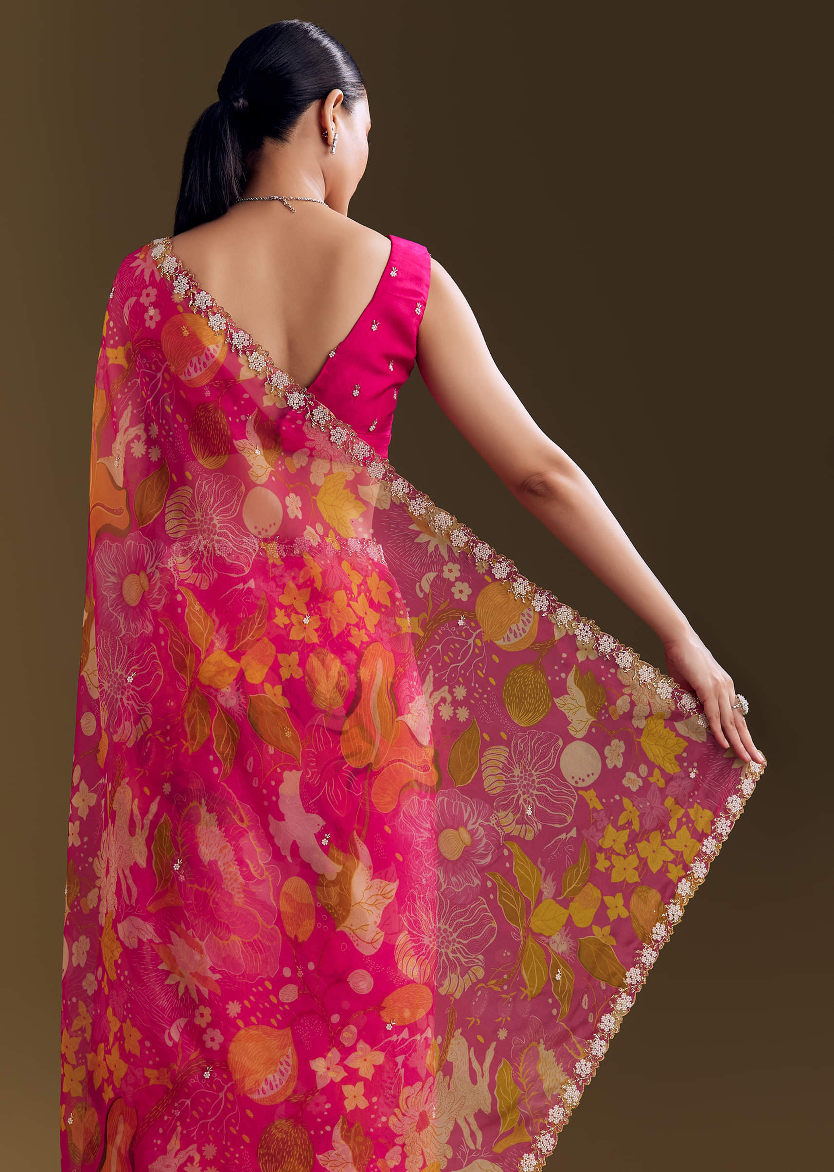 pink-organza-floral-saree-with-embellished-border-sg297112-4_bc497874-c930-48b3-a732-d2b8b0e90034.jpg
