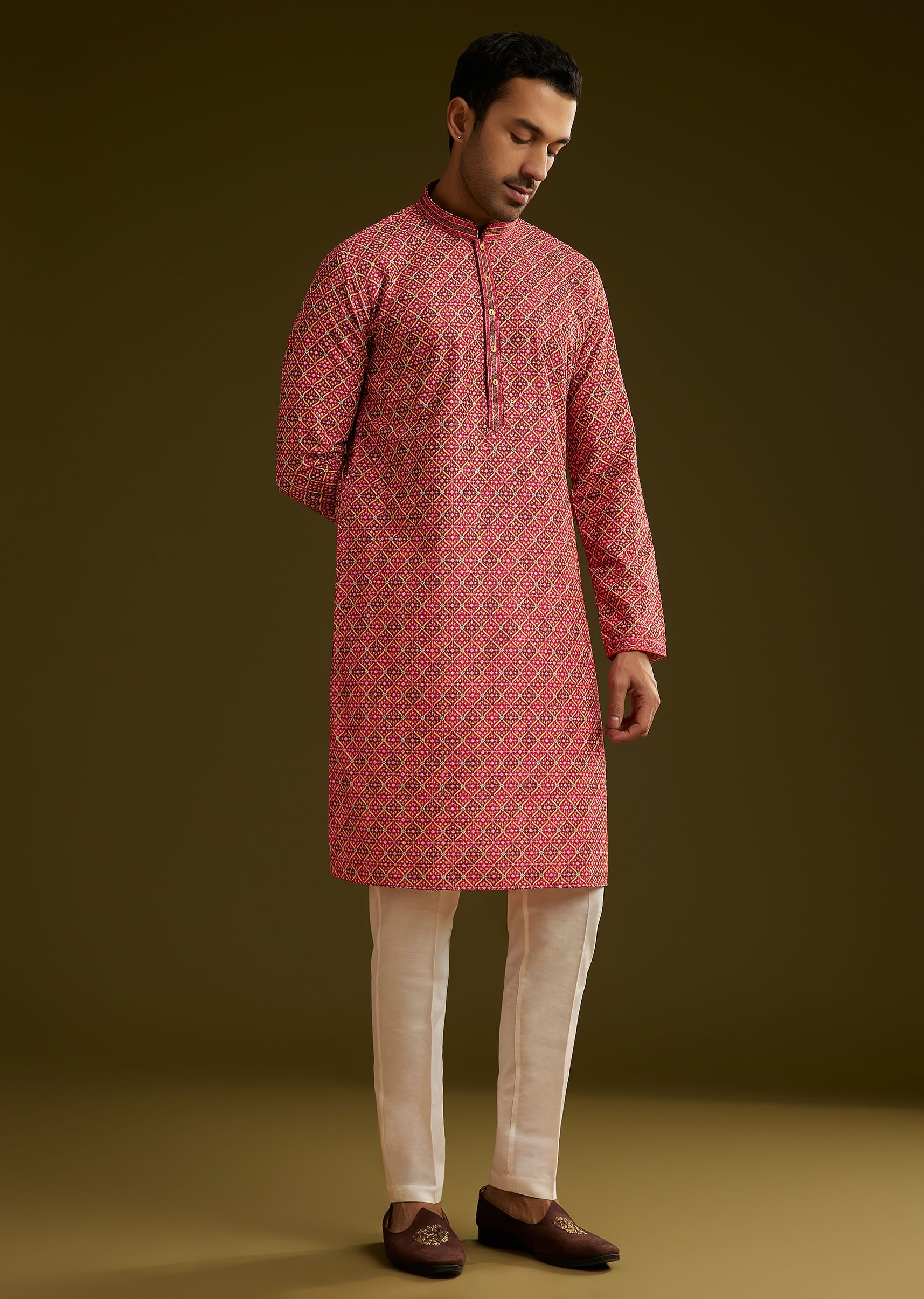 pink-printed-kurta-set-in-silk-sg309490-4_b7727d42-4c06-48da-a546-659092600f8a.jpg