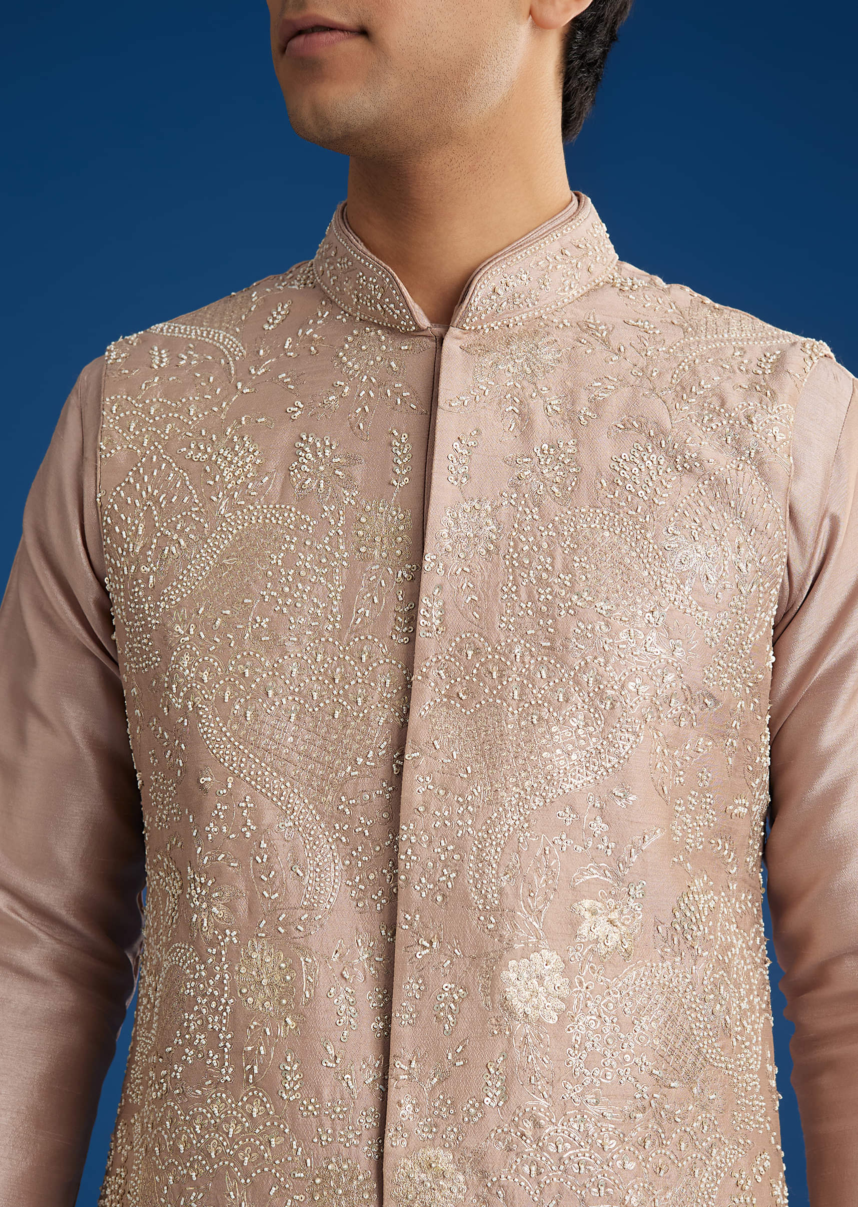 pink-rawsilk-jacket-kurta-set-with-zari-sequins-and-cut-dana-sg323424-3_e583d1ea-3d2a-4795-b1c2-4f435224a445.jpg
