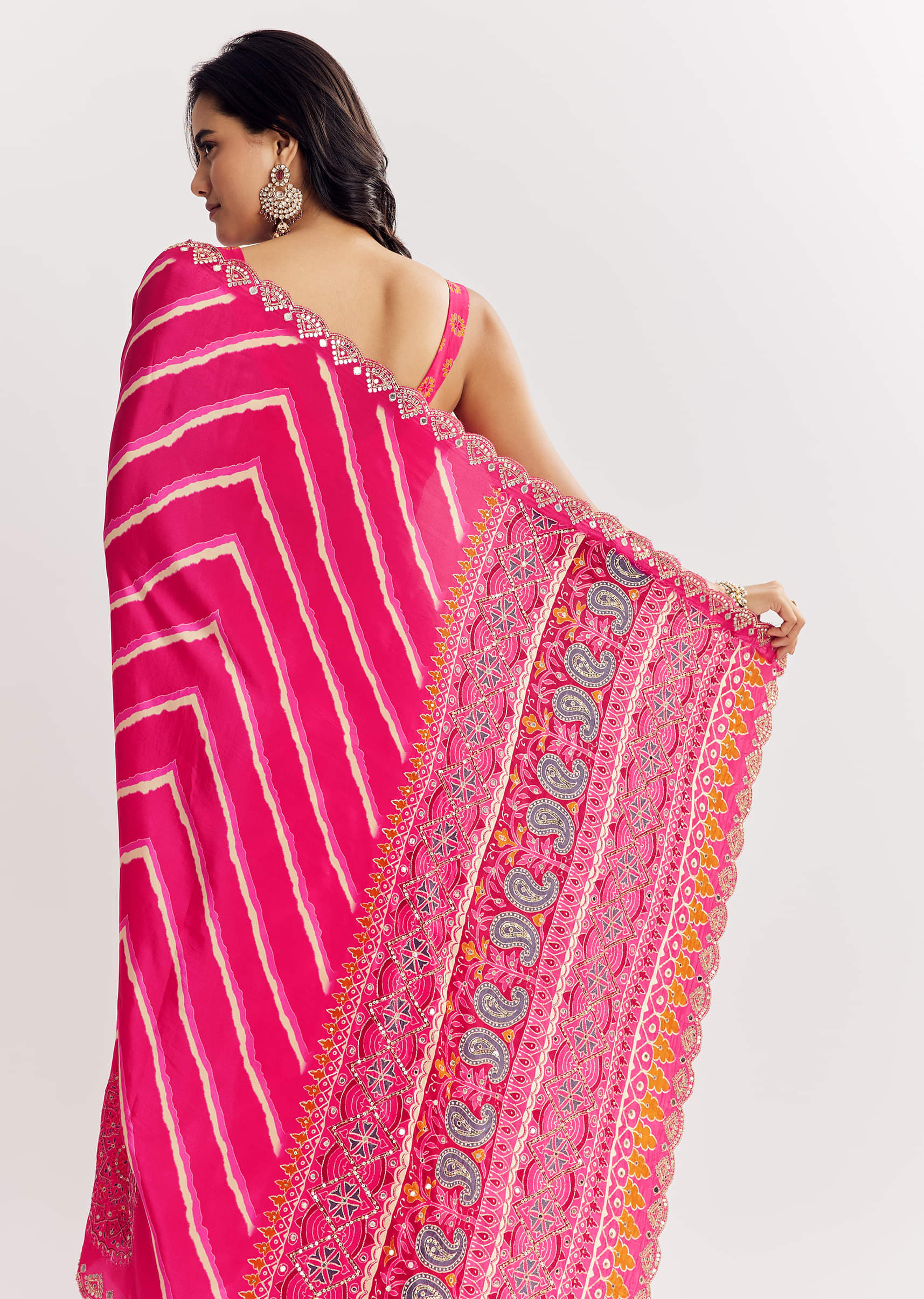 pink-satin-saree-with-gota-and-mirror-embroidery-sg316220-6_af9fae32-084d-48f6-8460-e72833d916bc.jpg