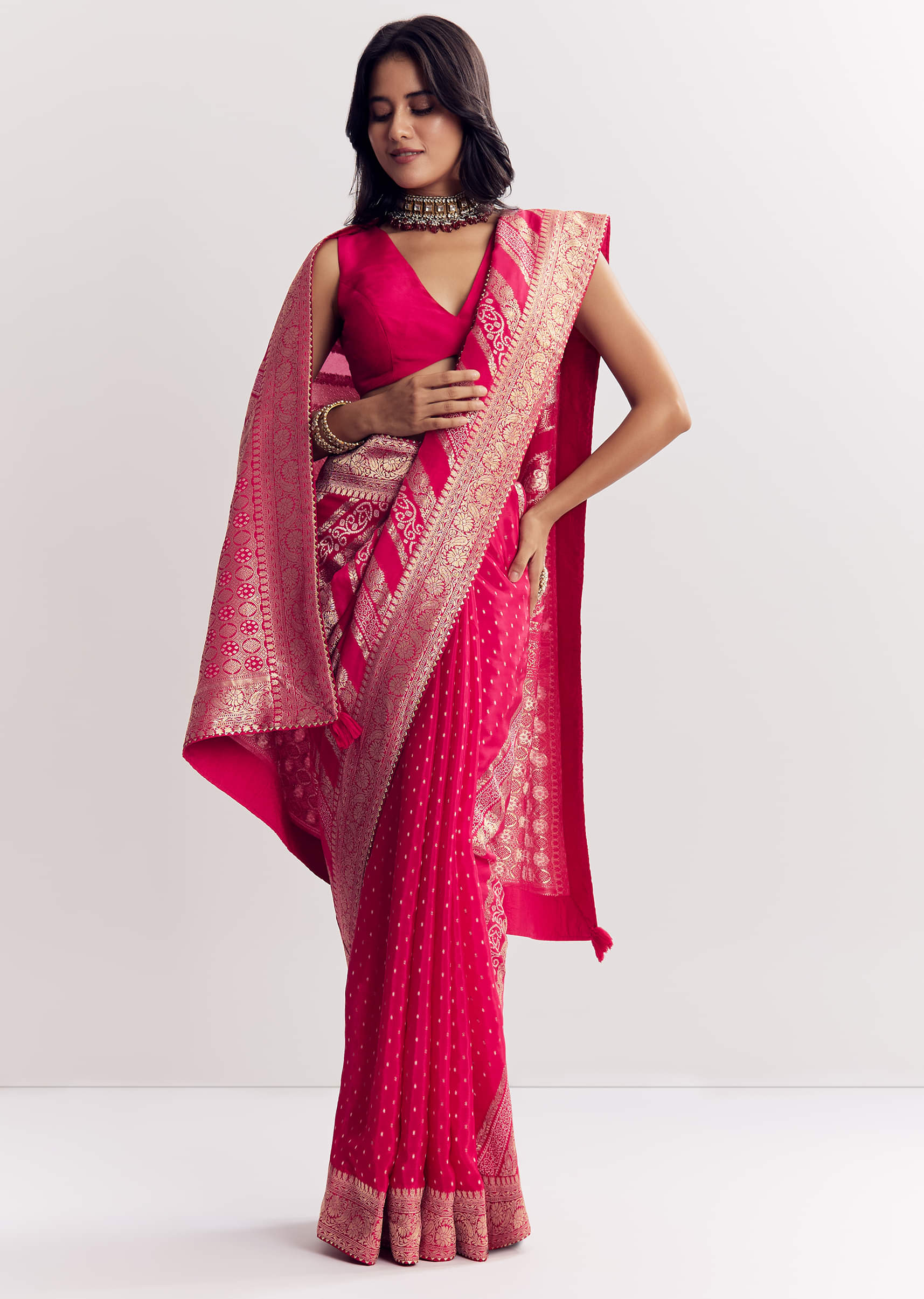 pink-satin-saree-with-zari-vine-design-sg316251-2_268c51ea-02c2-4ea4-9210-d5d1c0e2bc02.jpg