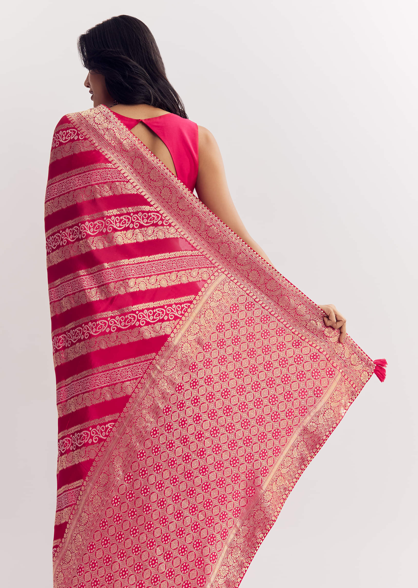 pink-satin-saree-with-zari-vine-design-sg316251-6_fa4cb01c-9152-4626-aaba-10c0fa668f96.jpg