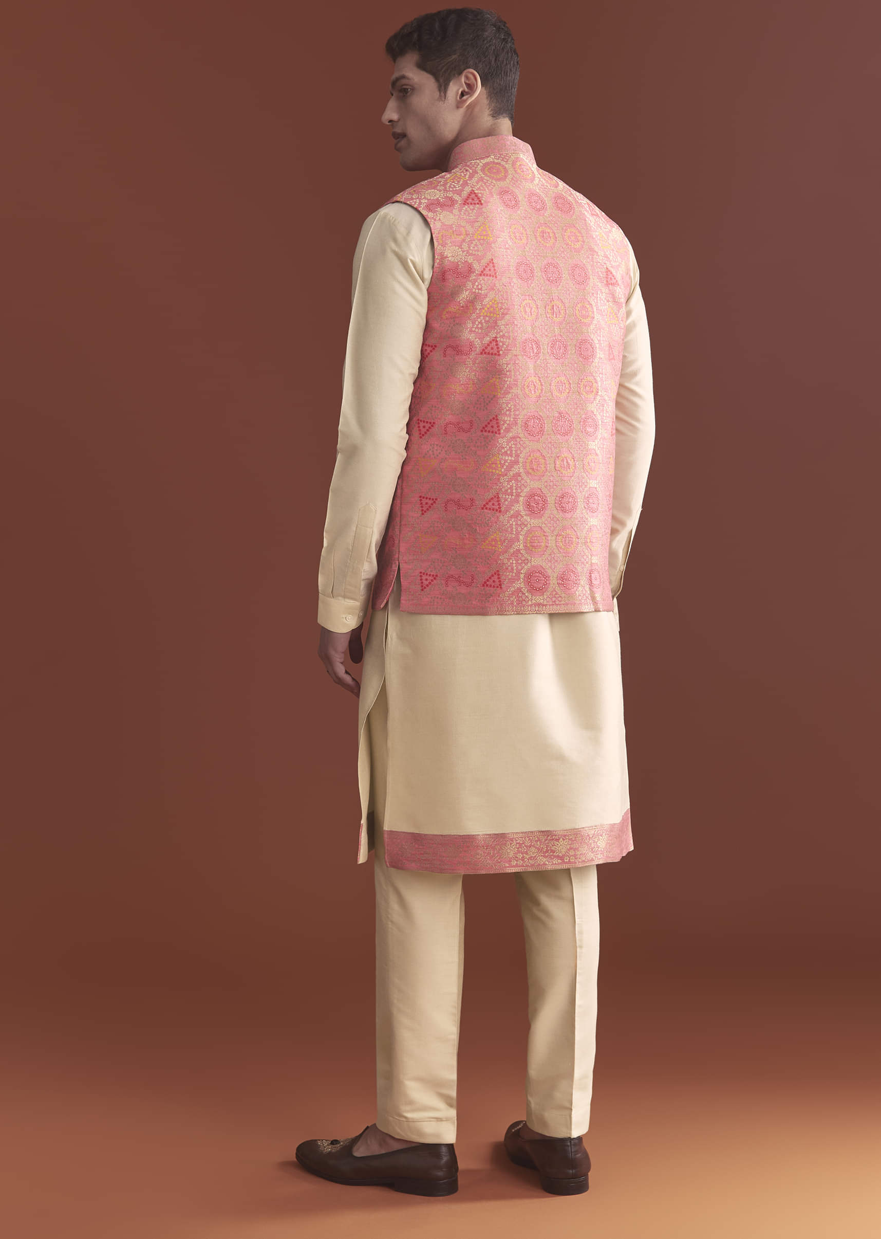 pink-silk-bandhani-kurta-jacket-set-for-men-with-geometric-motifs-sg332844-5.jpg
